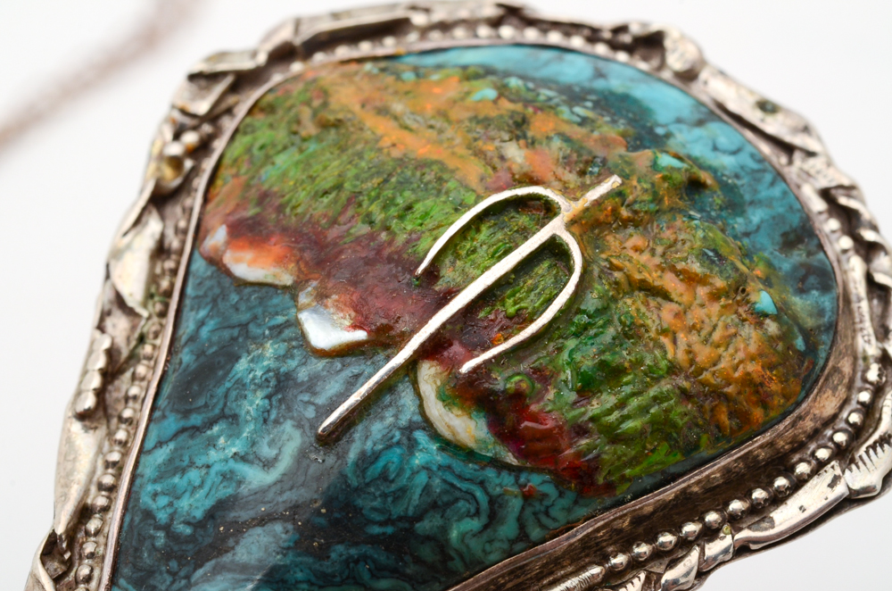 Unusual Sterling Silver Pendant Necklace