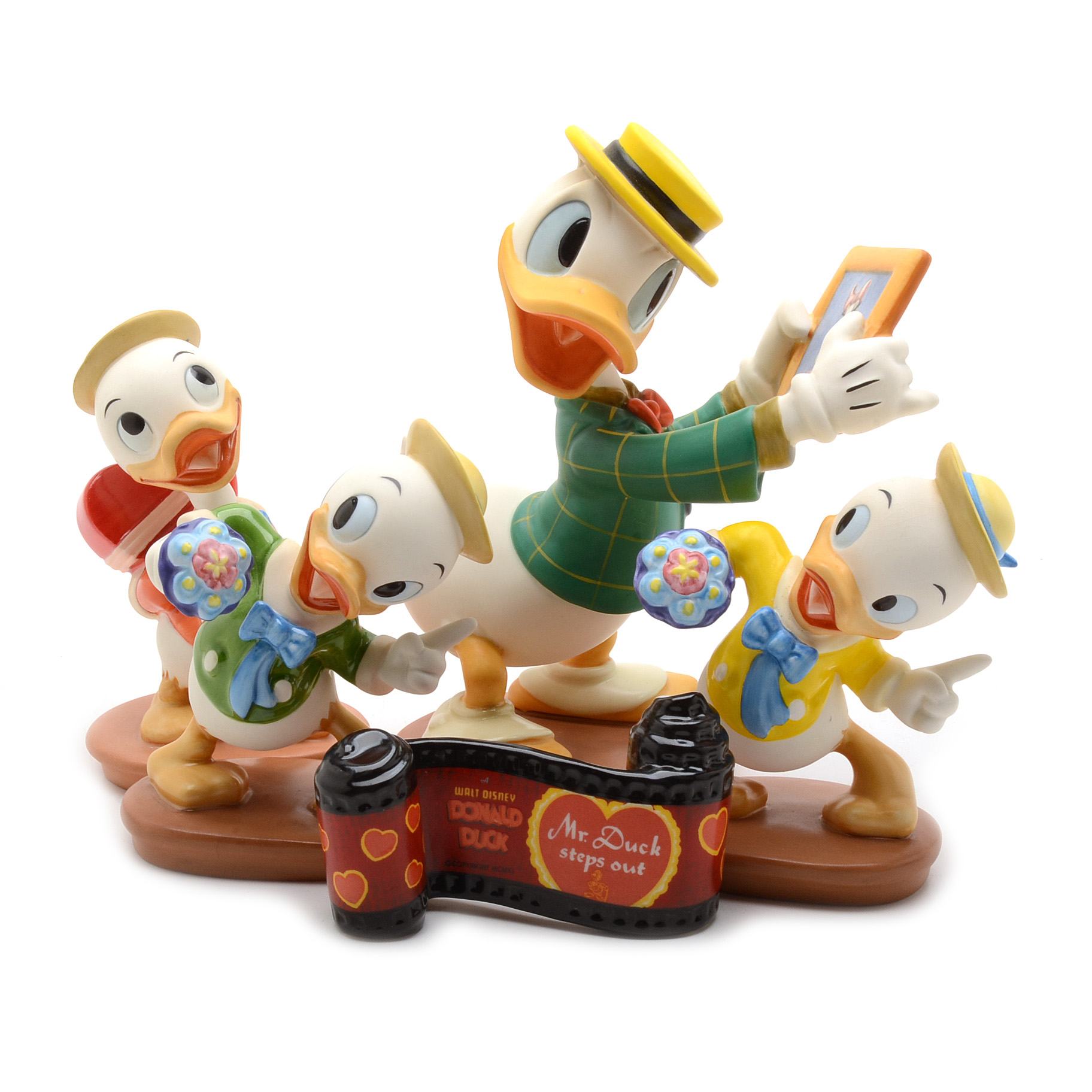 Walt Disney Collection "Mr Duck Steps Out" Figure