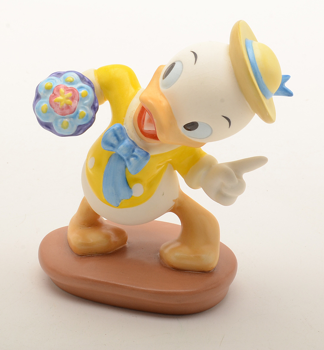 Walt Disney Collection "Mr Duck Steps Out" Figure