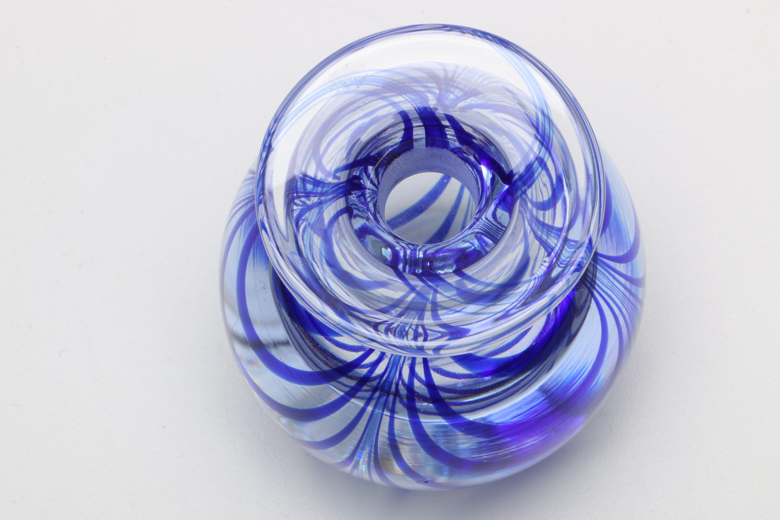 Metropolitan Museum of Art Cobalt Swirled Art Glass Vase