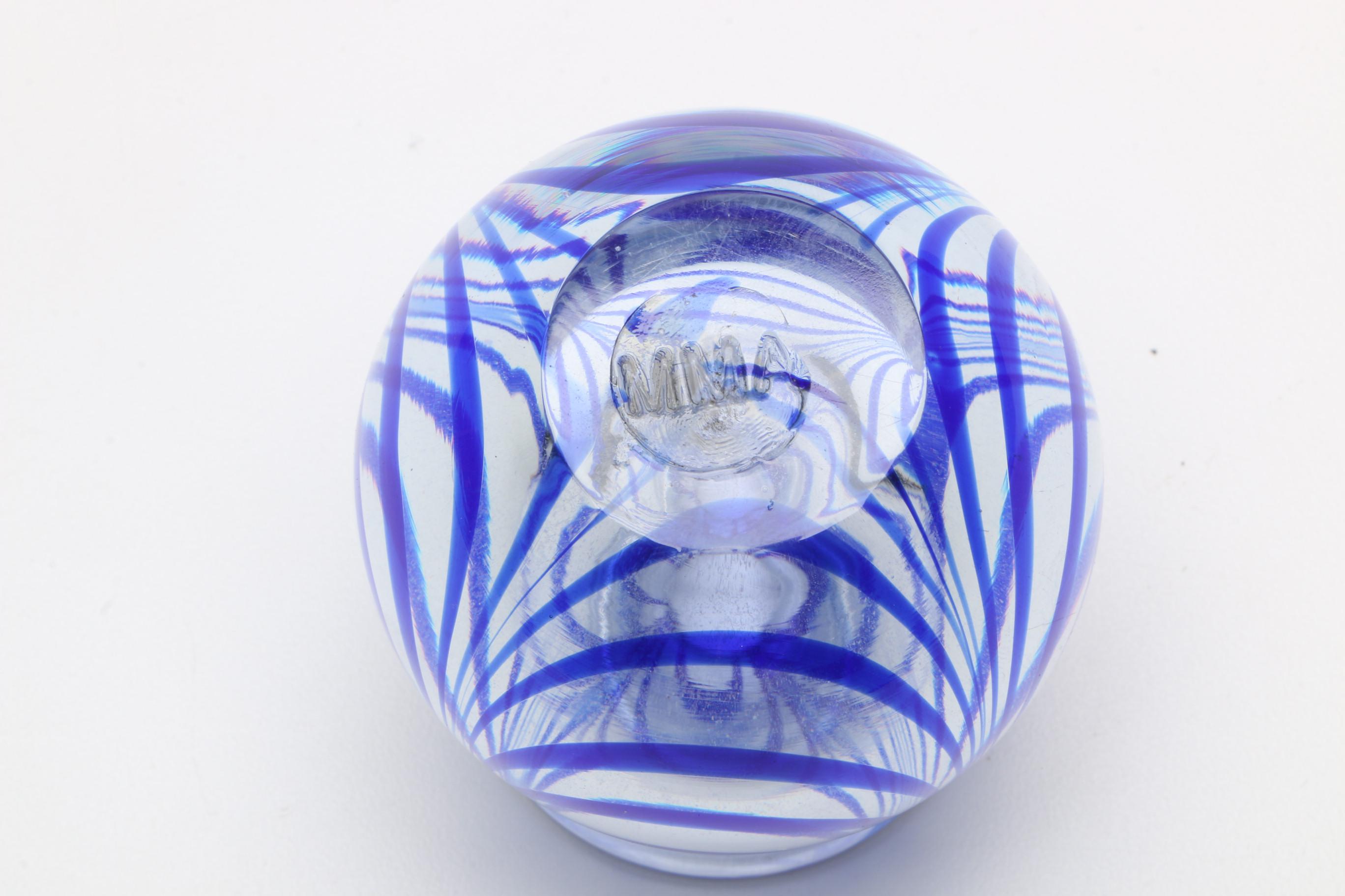 Metropolitan Museum of Art Cobalt Swirled Art Glass Vase