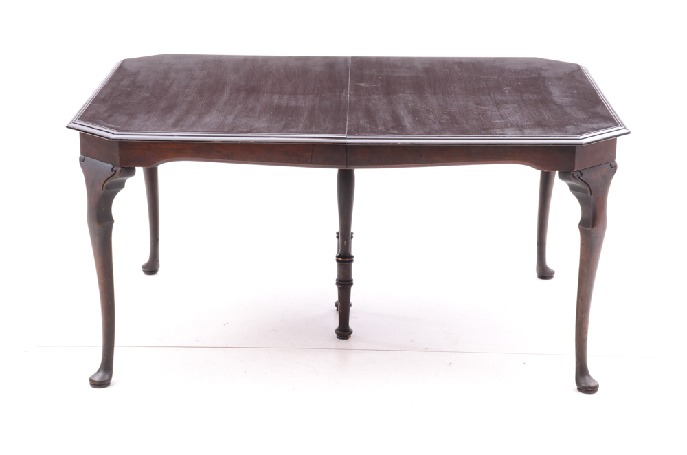Vintage Queen Anne Dining Table