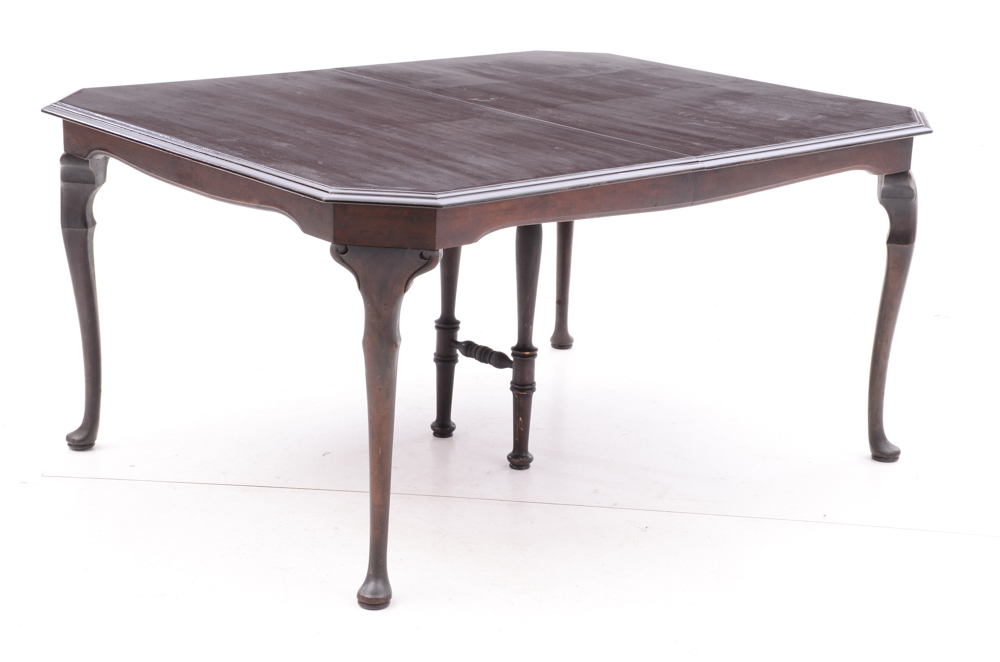 Vintage Queen Anne Dining Table