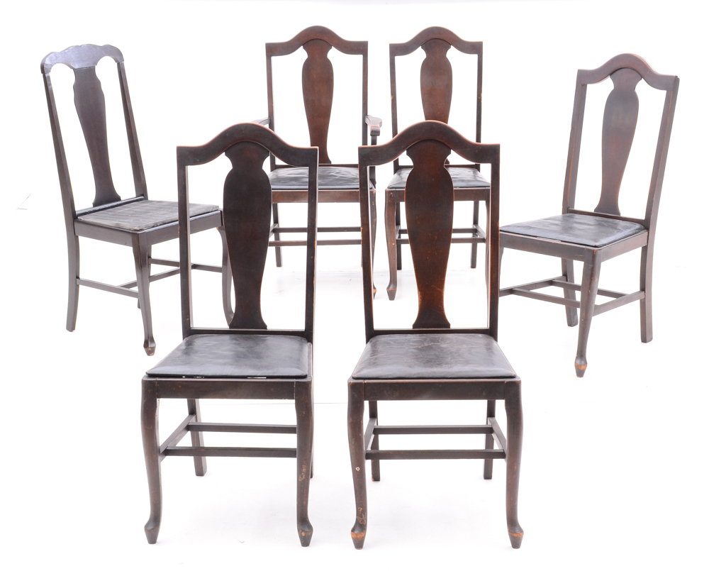 Vintage Queen Anne Dining Table