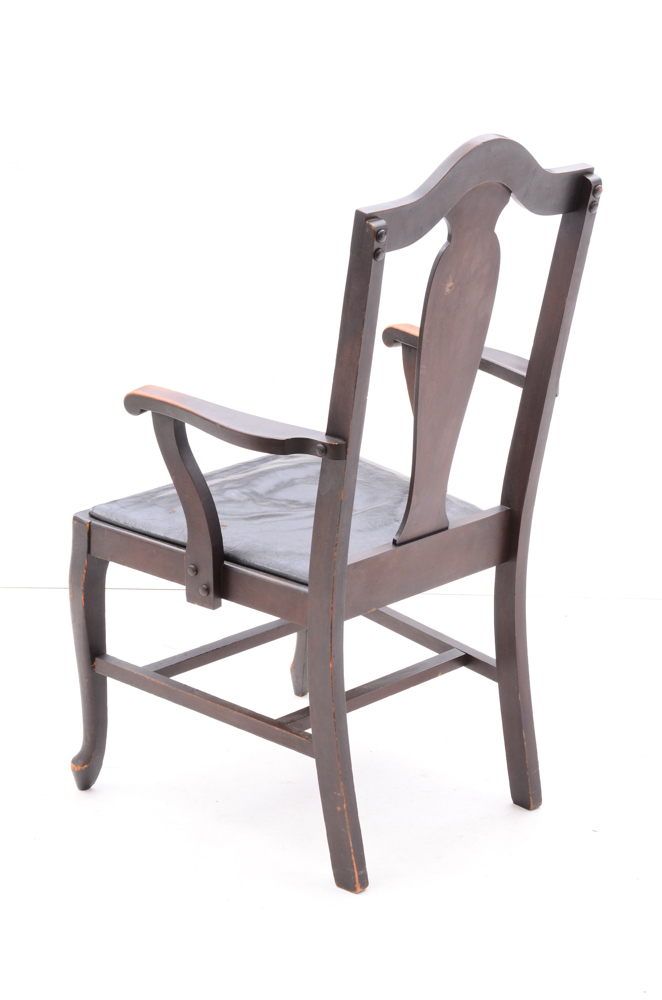 Vintage Queen Anne Dining Table