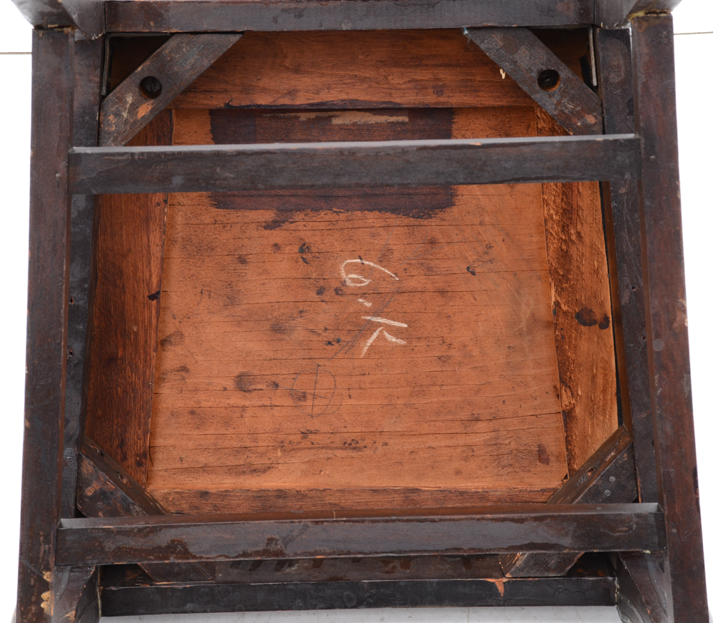 Vintage Queen Anne Dining Table