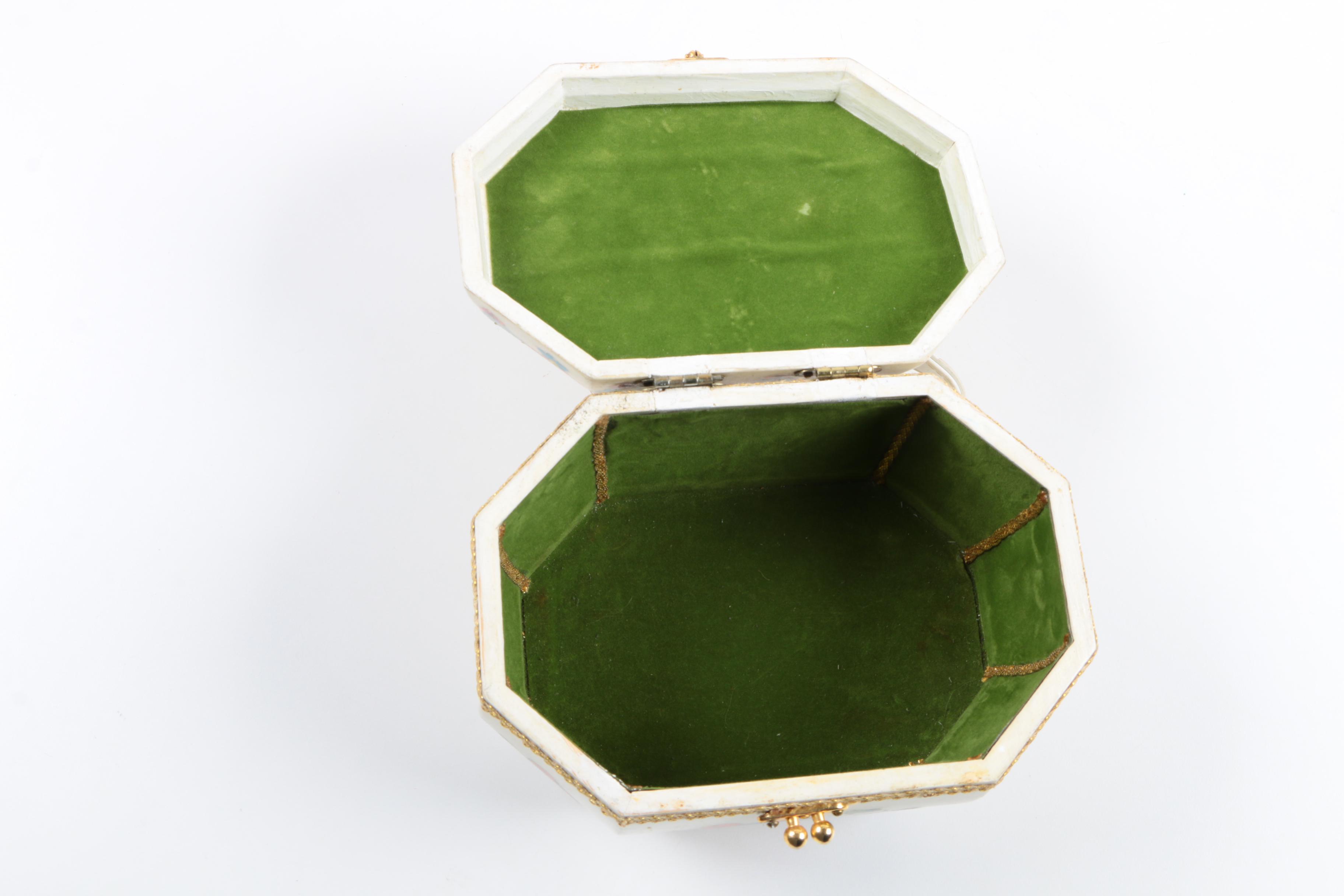 1970s Vintage Box Handbag