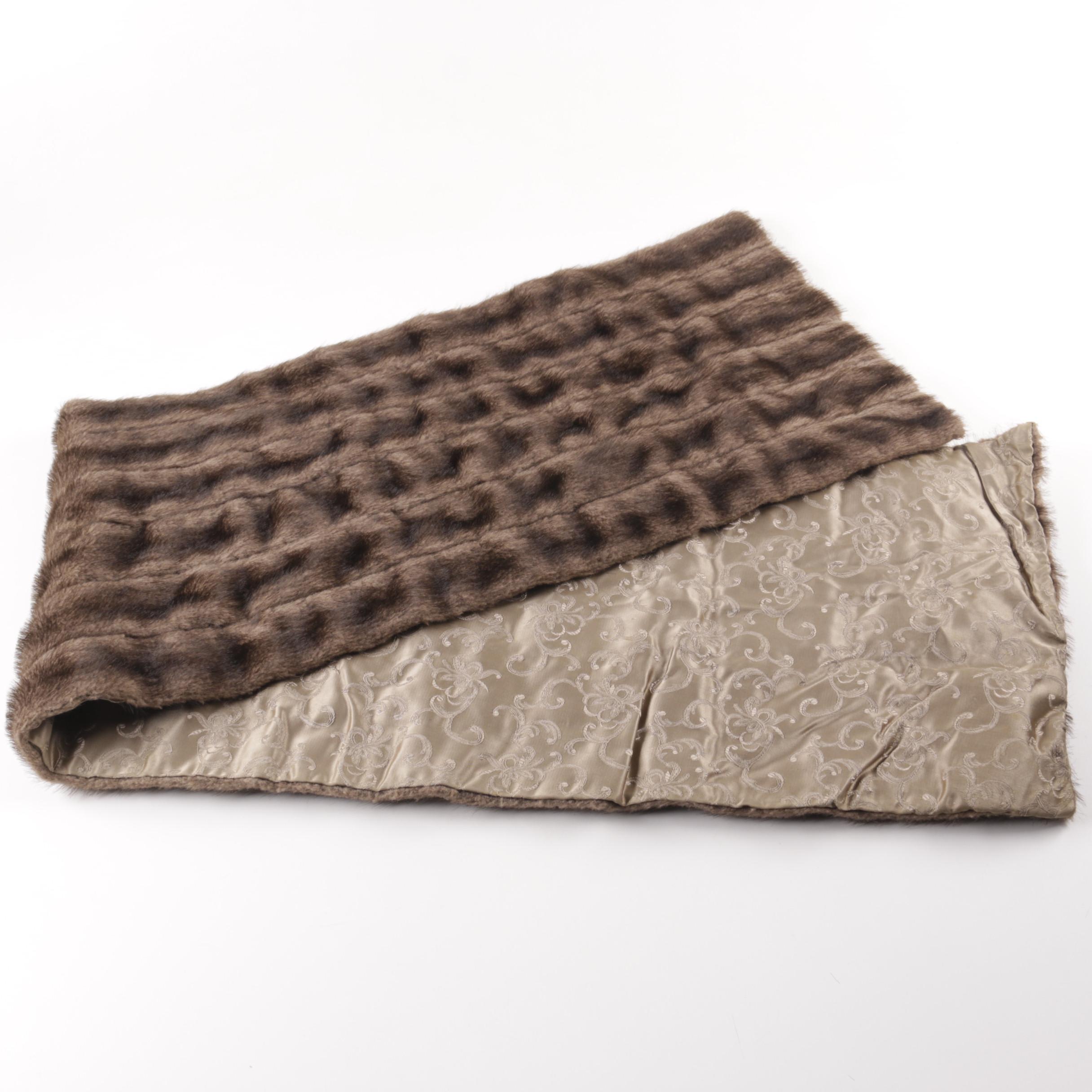 Women's Faux Fur Stole