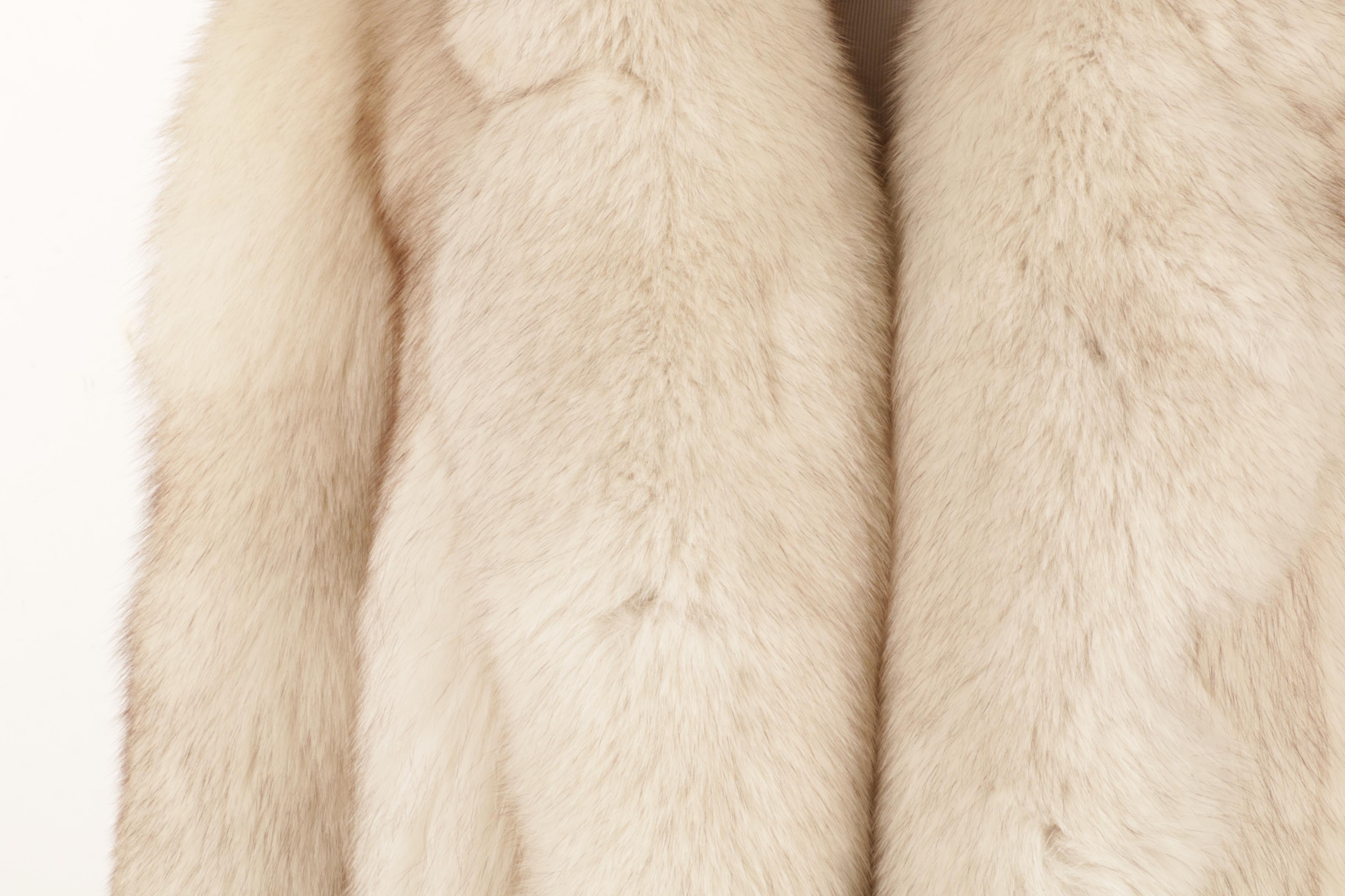 Women's Vintage Bill Blass Furs Fox Fur Coat