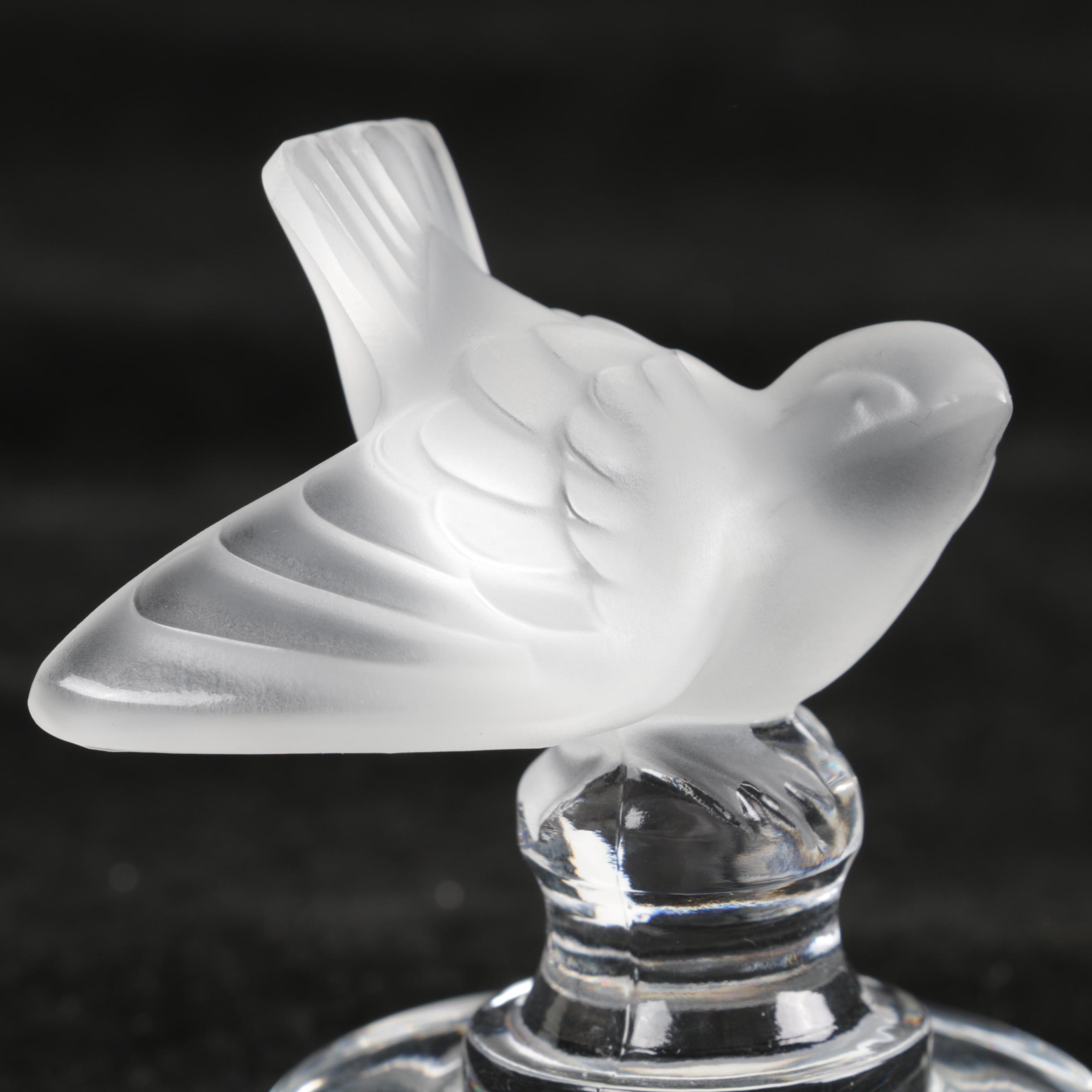 Lalique Crystal Paperweight Figurine of a Bird
