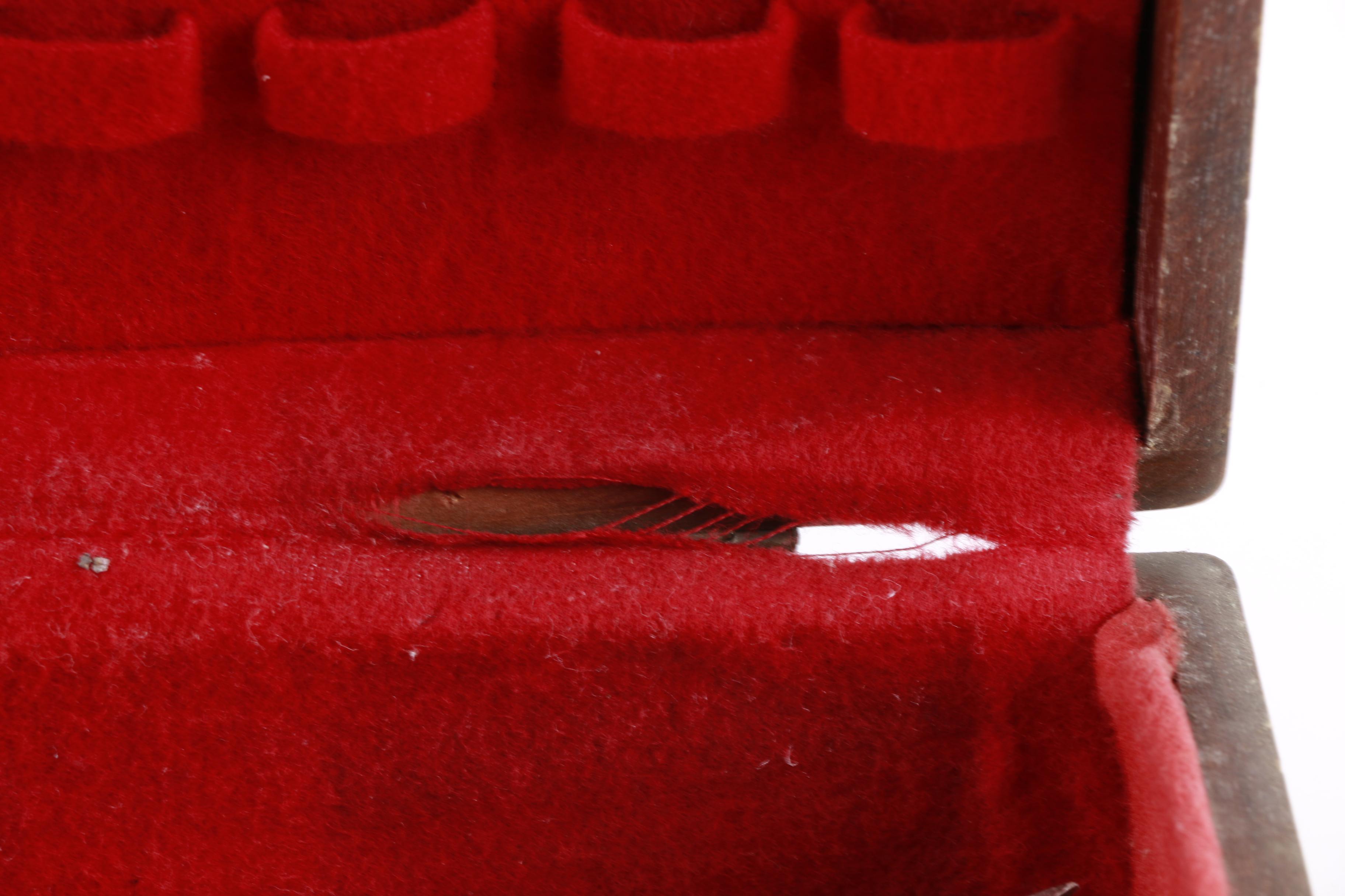 Oneida Community "Grosvenor" Silver-Plated Flatware