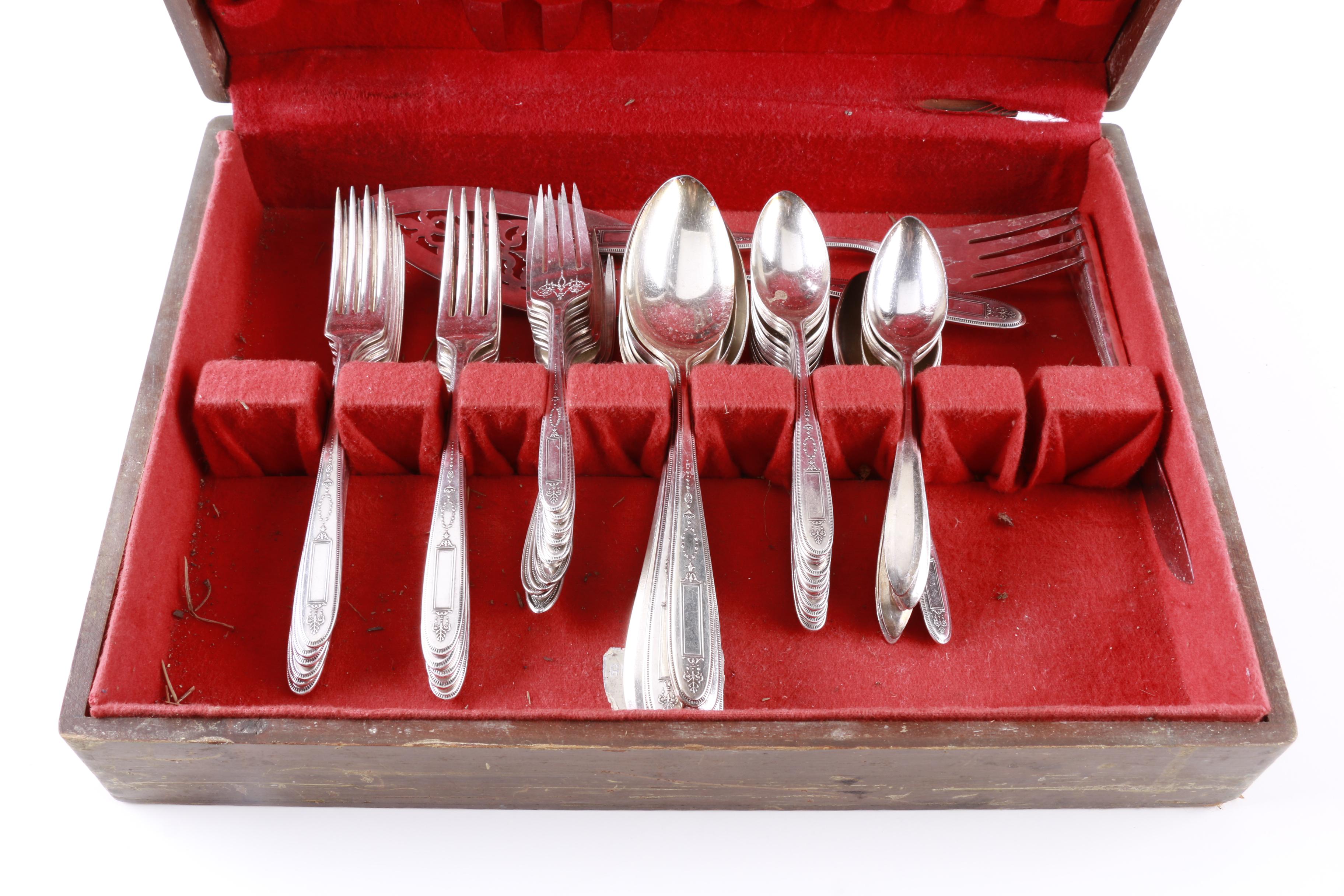 Oneida Community "Grosvenor" Silver-Plated Flatware