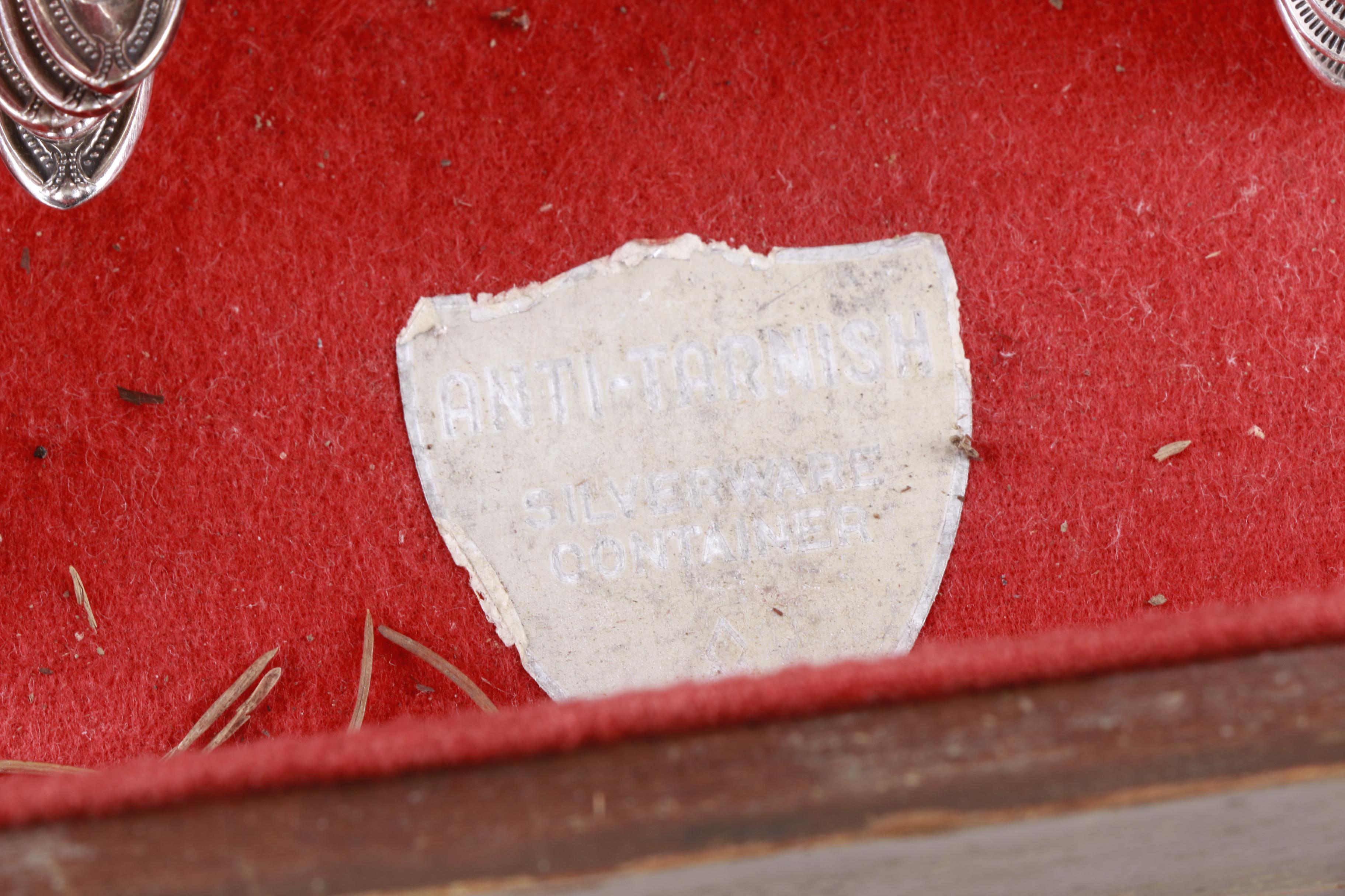 Oneida Community "Grosvenor" Silver-Plated Flatware