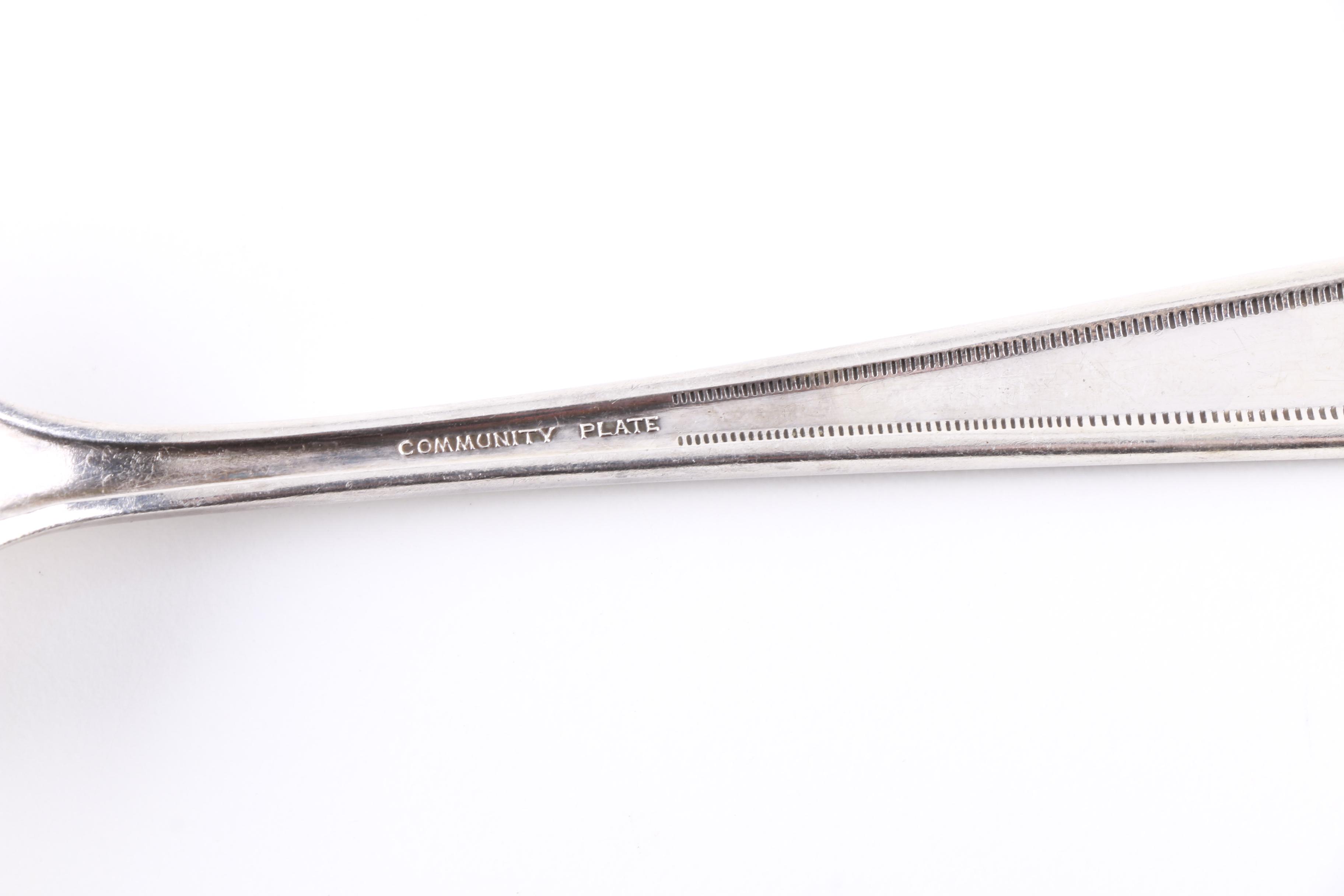 Oneida Community "Grosvenor" Silver-Plated Flatware