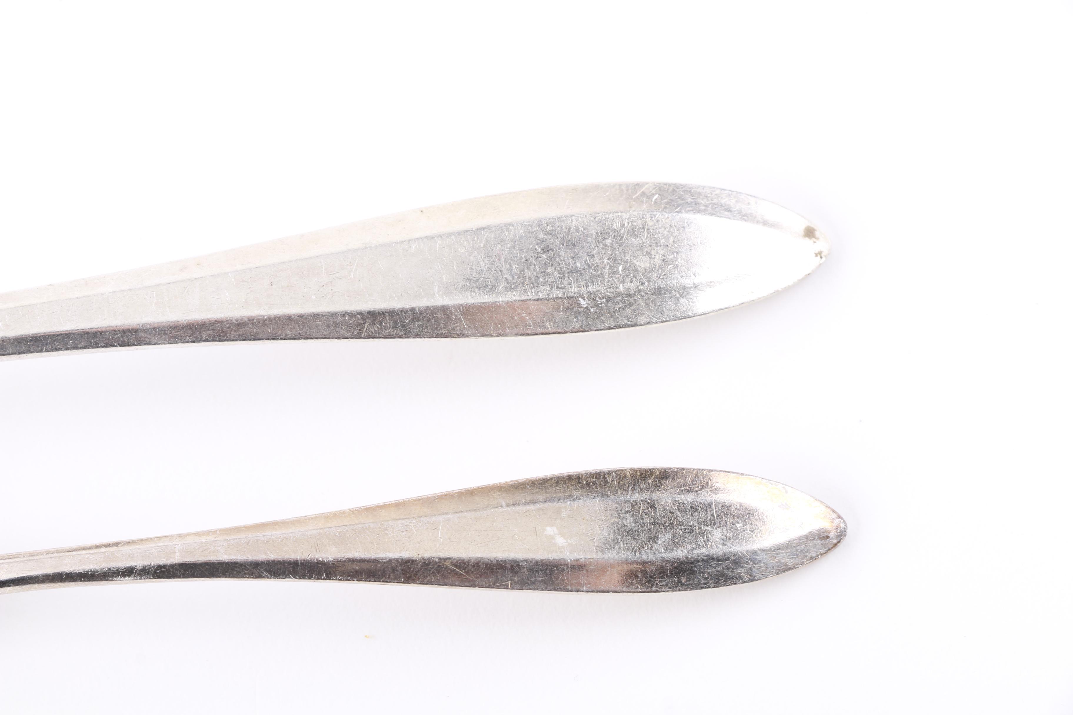 Oneida Community "Grosvenor" Silver-Plated Flatware