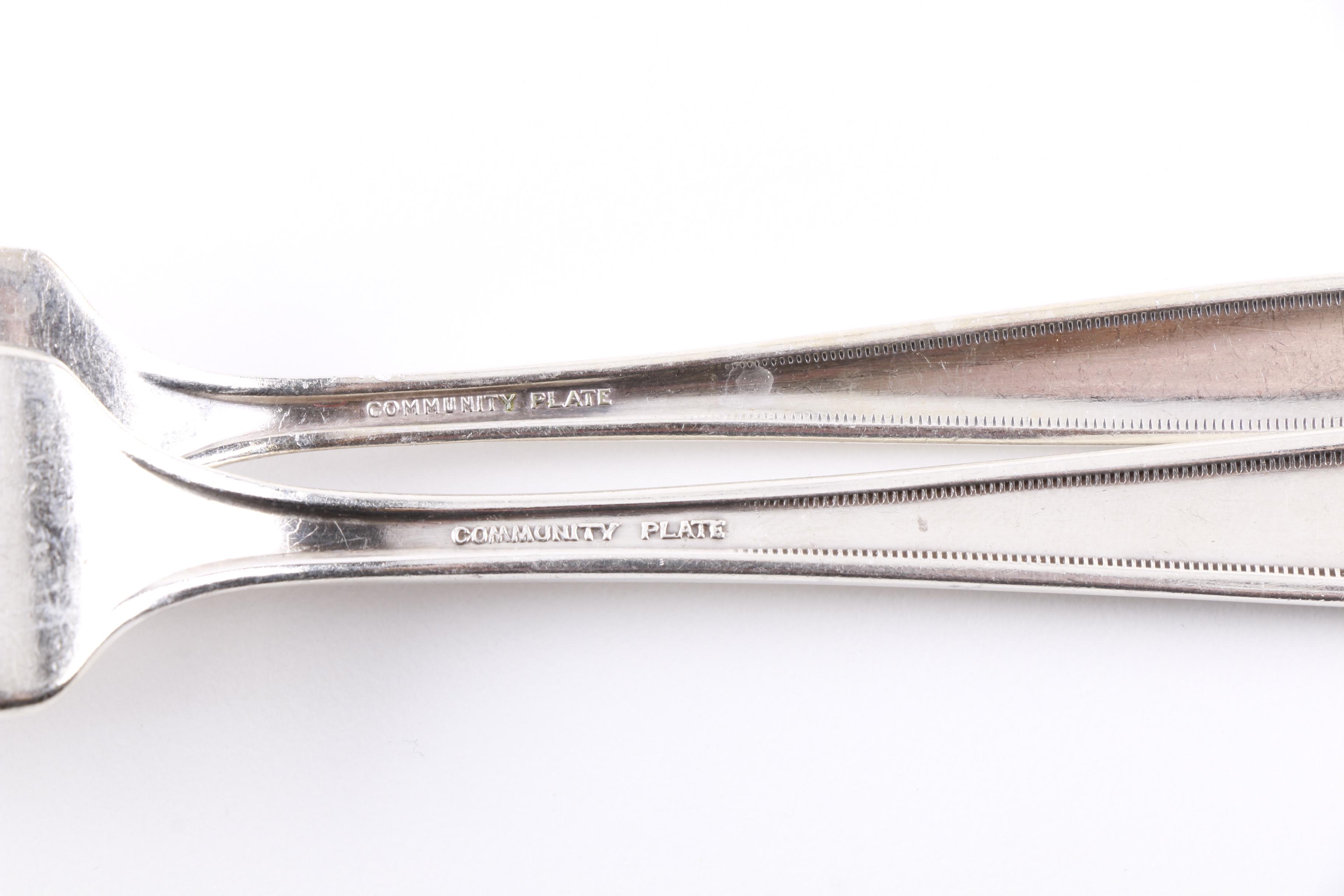 Oneida Community "Grosvenor" Silver-Plated Flatware