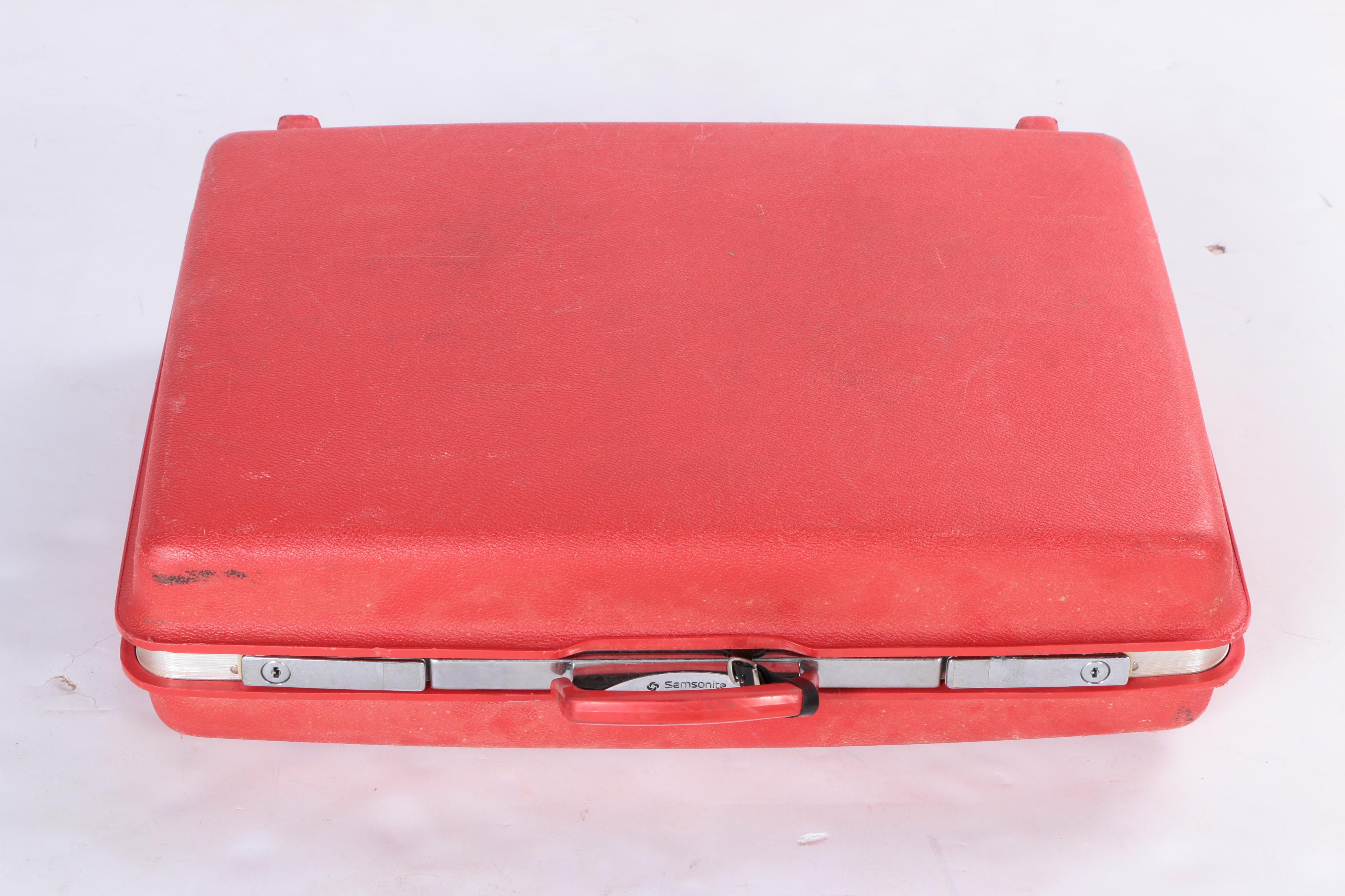 Vintage Samsonite Red Luggage Set