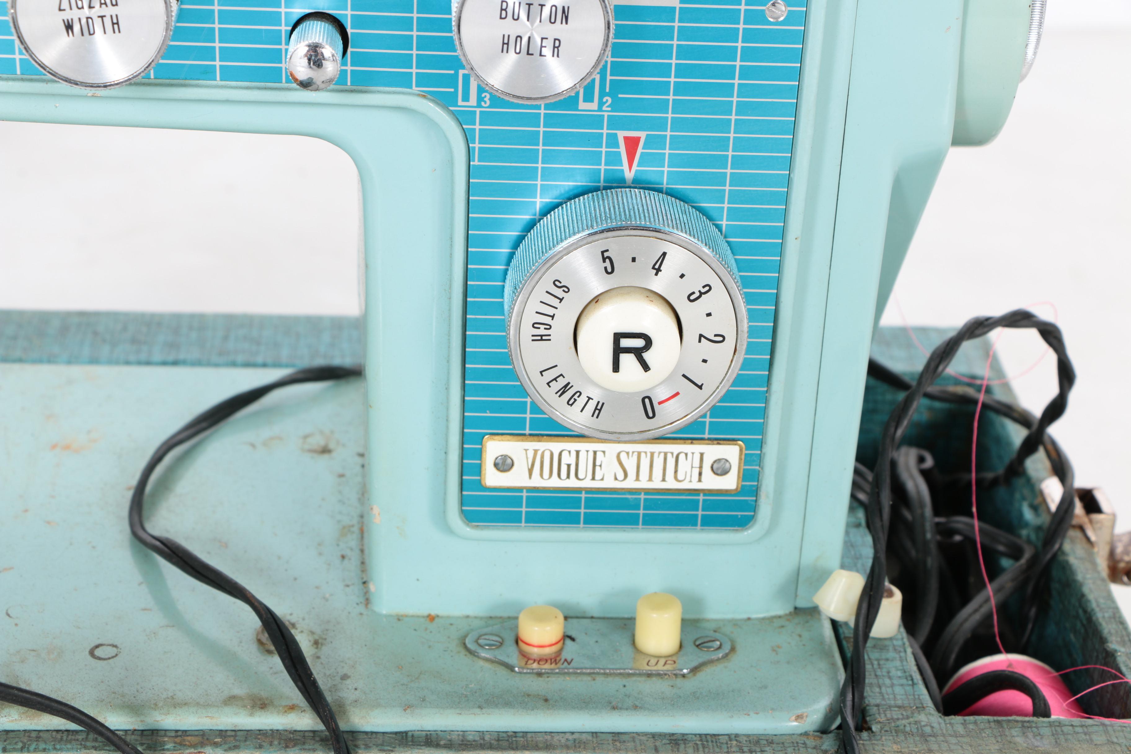 Spiegel "Vogue Stitch" Sewing Machine