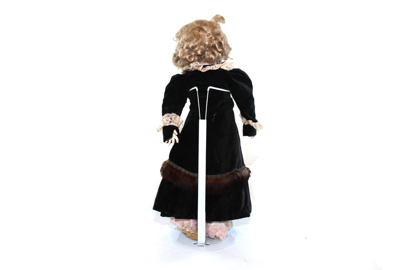 Heubach, Walkure, and Handwerk Porcelain Dolls