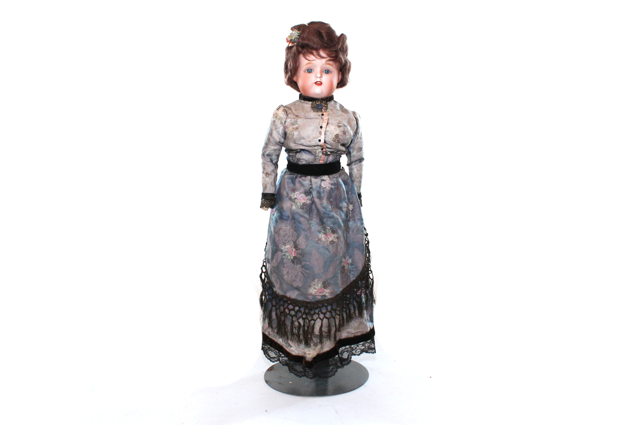 Heubach, Walkure, and Handwerk Porcelain Dolls