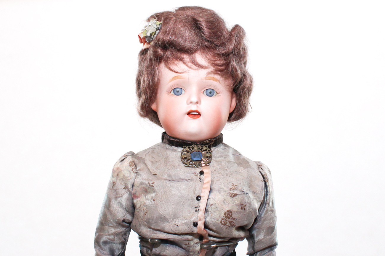 Heubach, Walkure, and Handwerk Porcelain Dolls