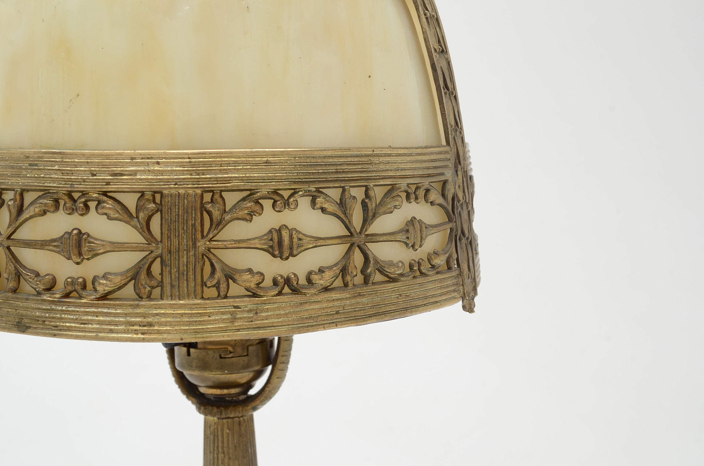 Early 20th Century Slag Glass Boudoir Lamp