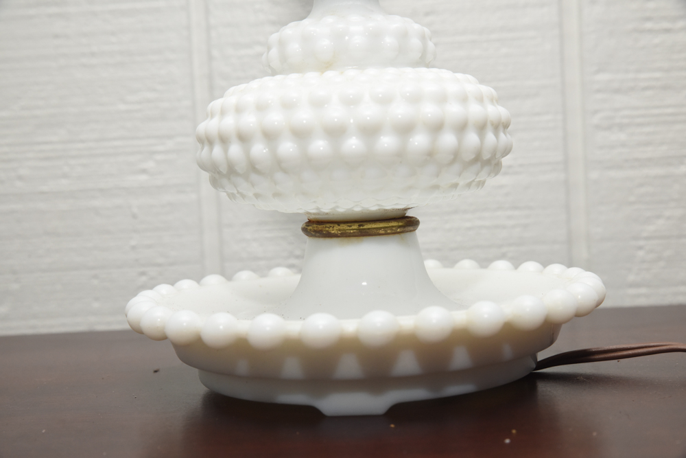 Vintage Hobnail Glass Table Lamp