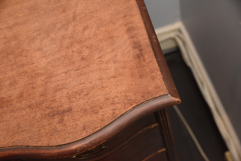 Vintage Mahogany Knee-Hole Desk