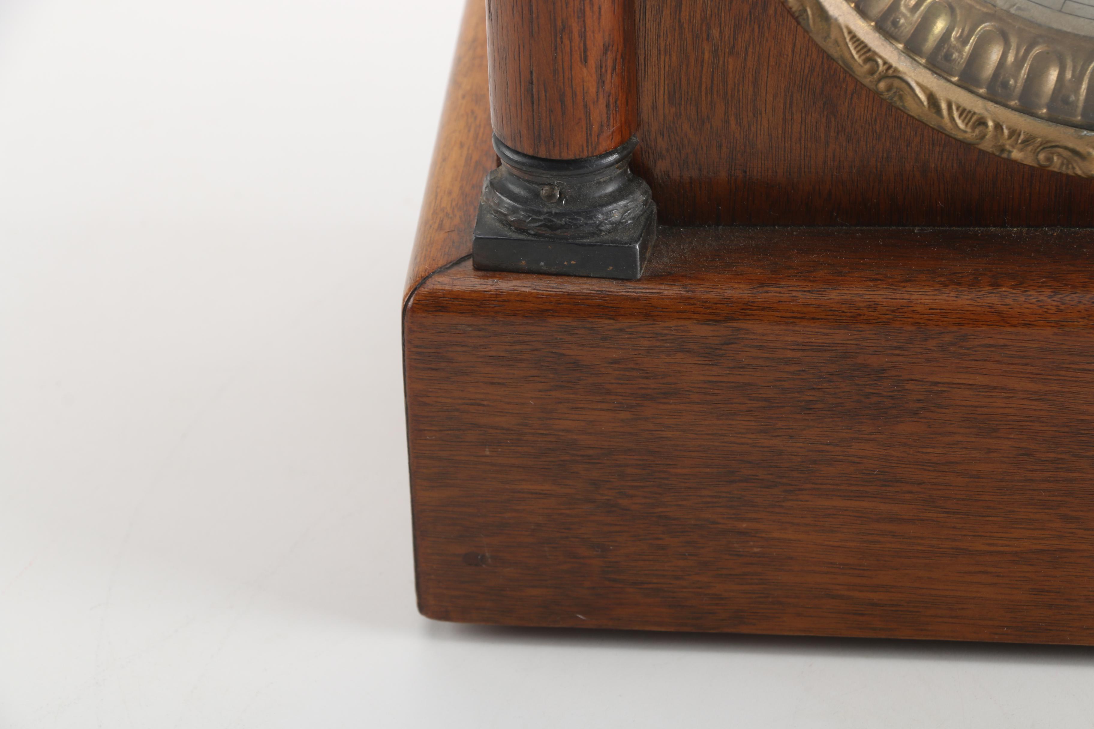 Vintage Sessions Pillar Style Mantel Clock