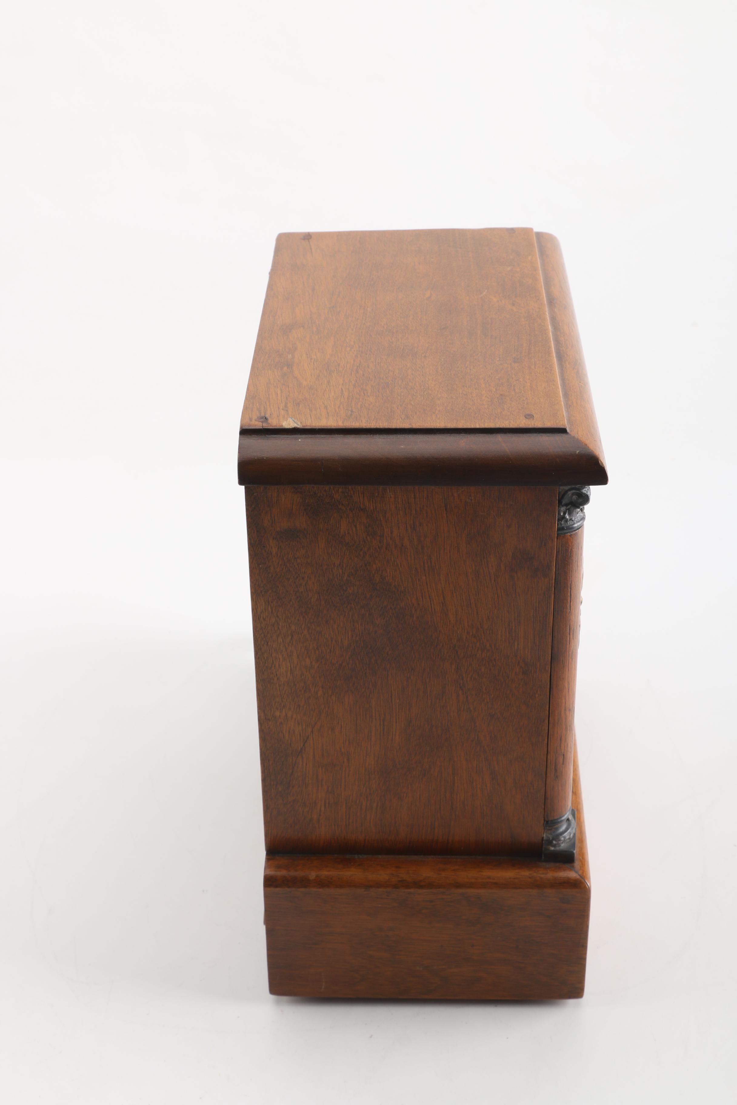 Vintage Sessions Pillar Style Mantel Clock