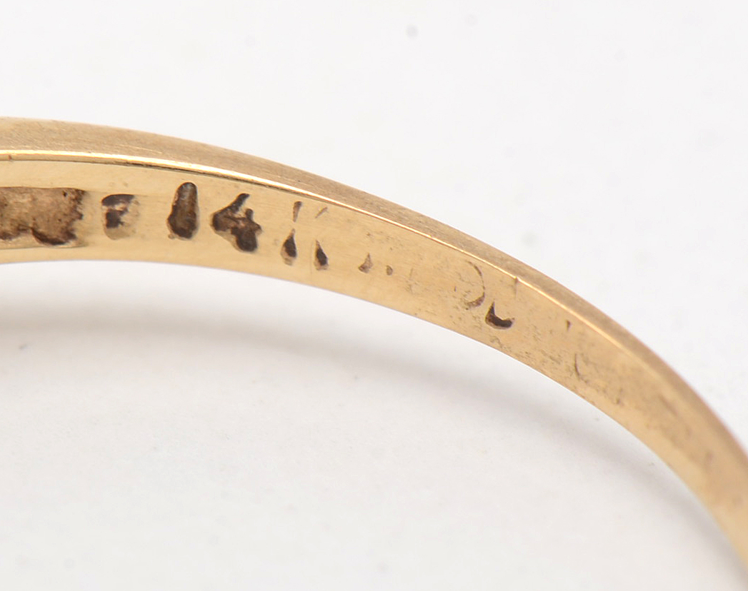 Vintage 14K Yellow Gold Solitaire Diamond Bridal Ring Set