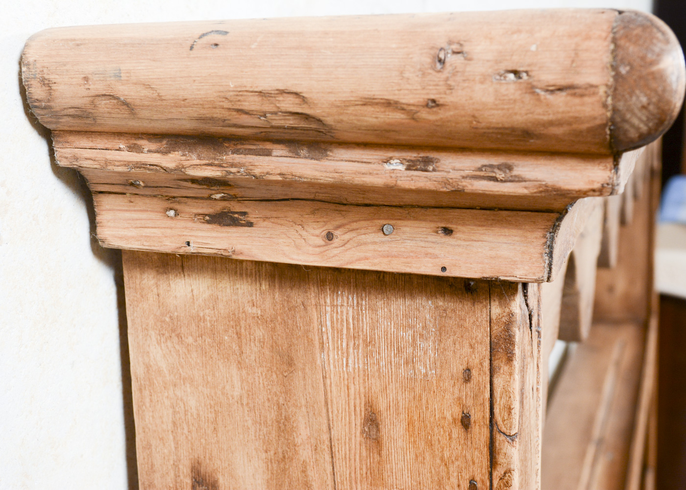 Antique Wall Mount Pine Plate Rack