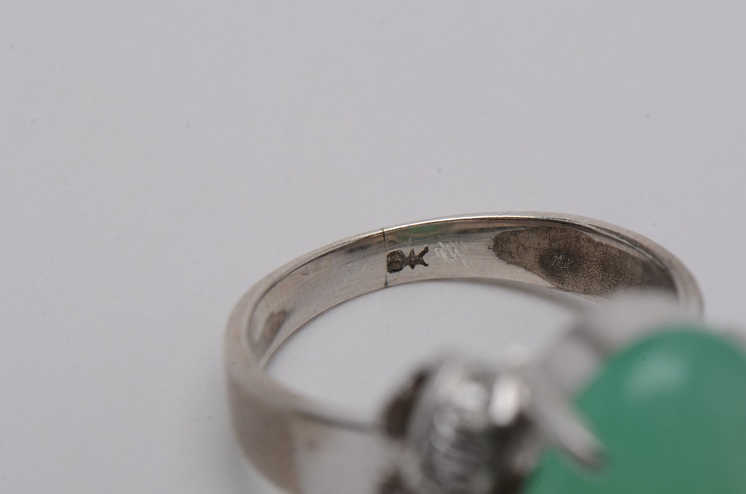 Silver Tone Chrysoprase and White Topaz Fashion Ring