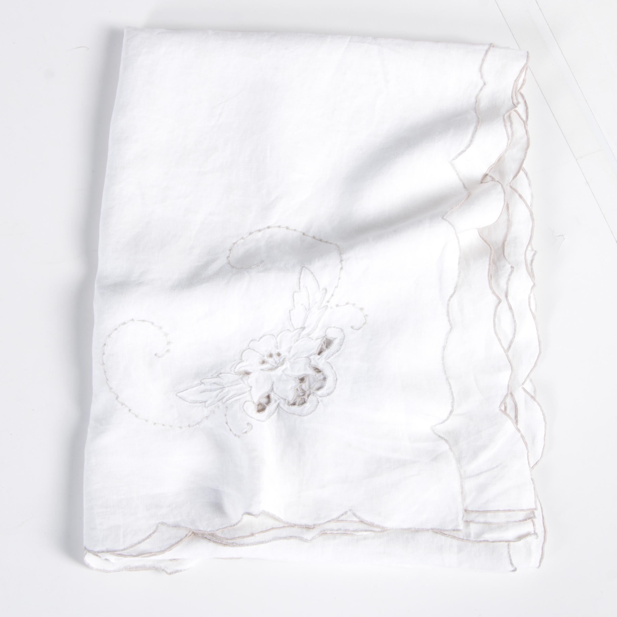 Floral Tablecloth and Matching Napkins