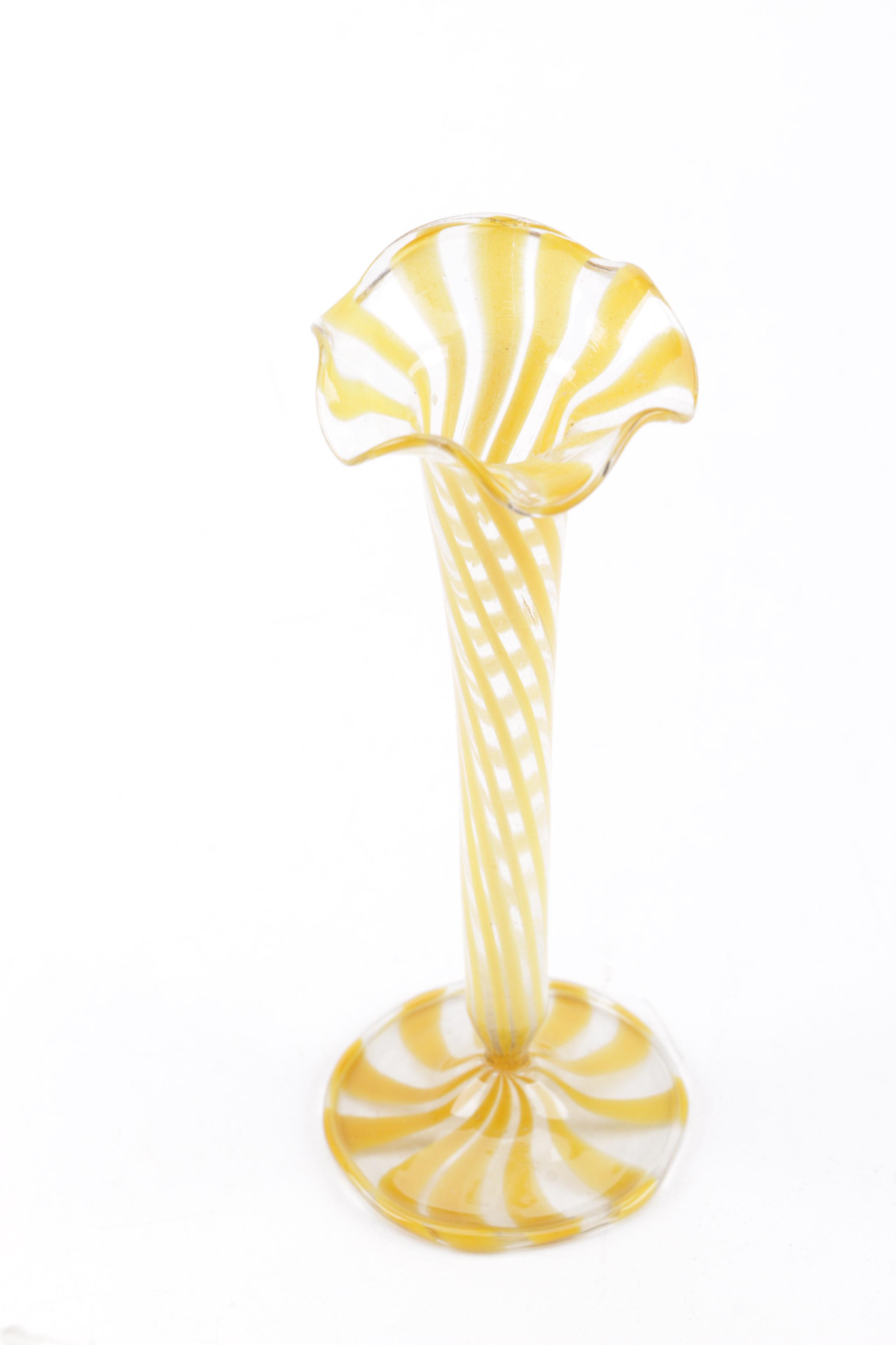 Vintage Christmas Ornaments, Bulbs, and Decor