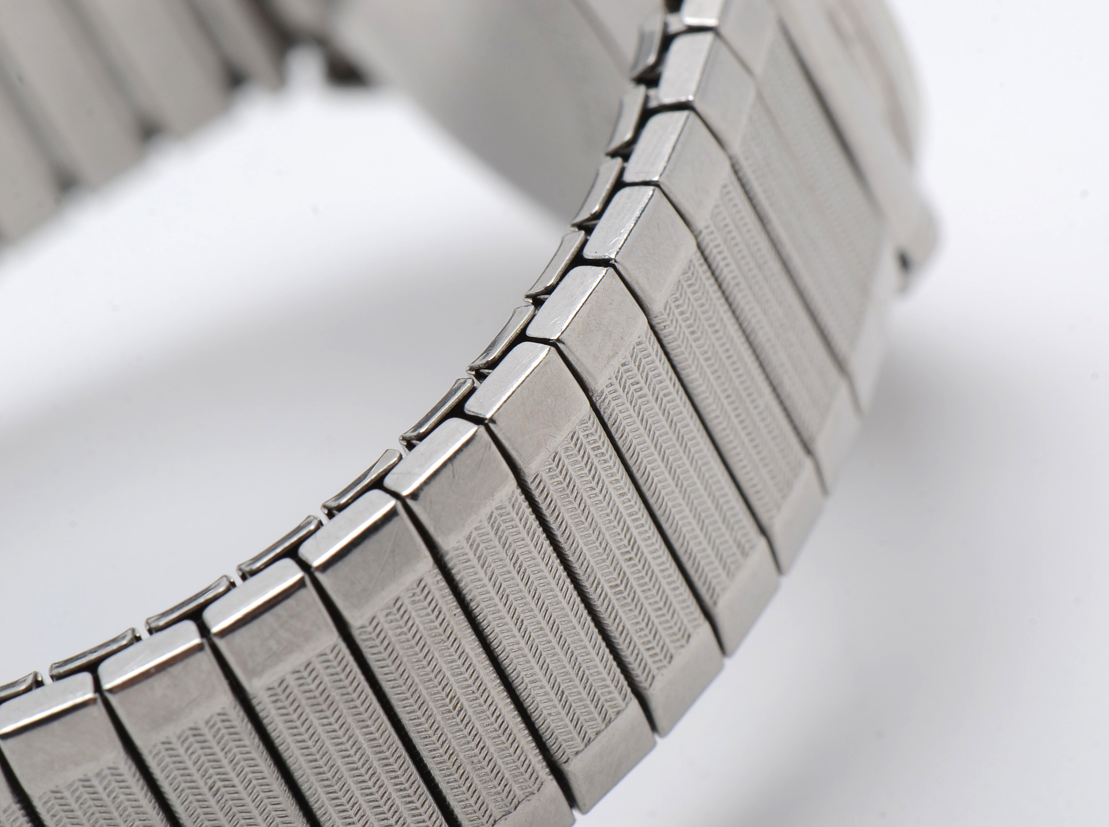 Vintage Omega Seamaster De Ville Automatic Stainless Steel Watch