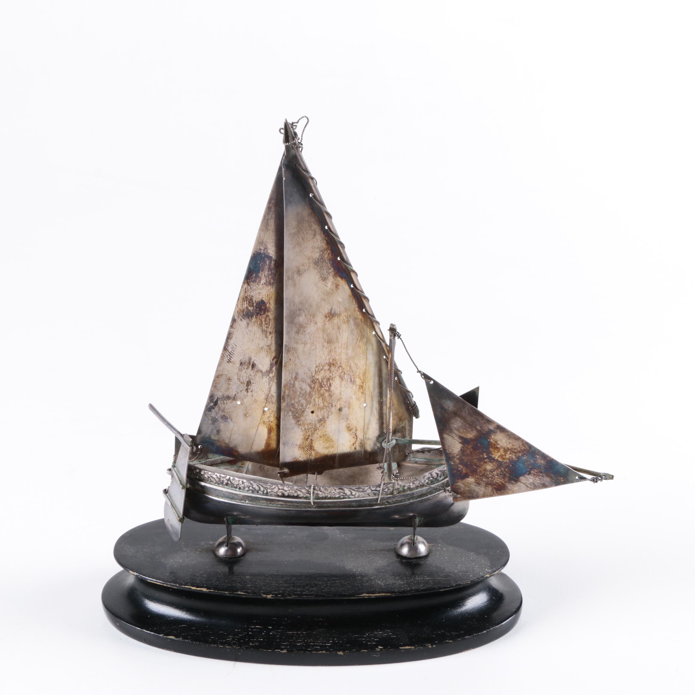 Malta 917 Silver Model Sailboat