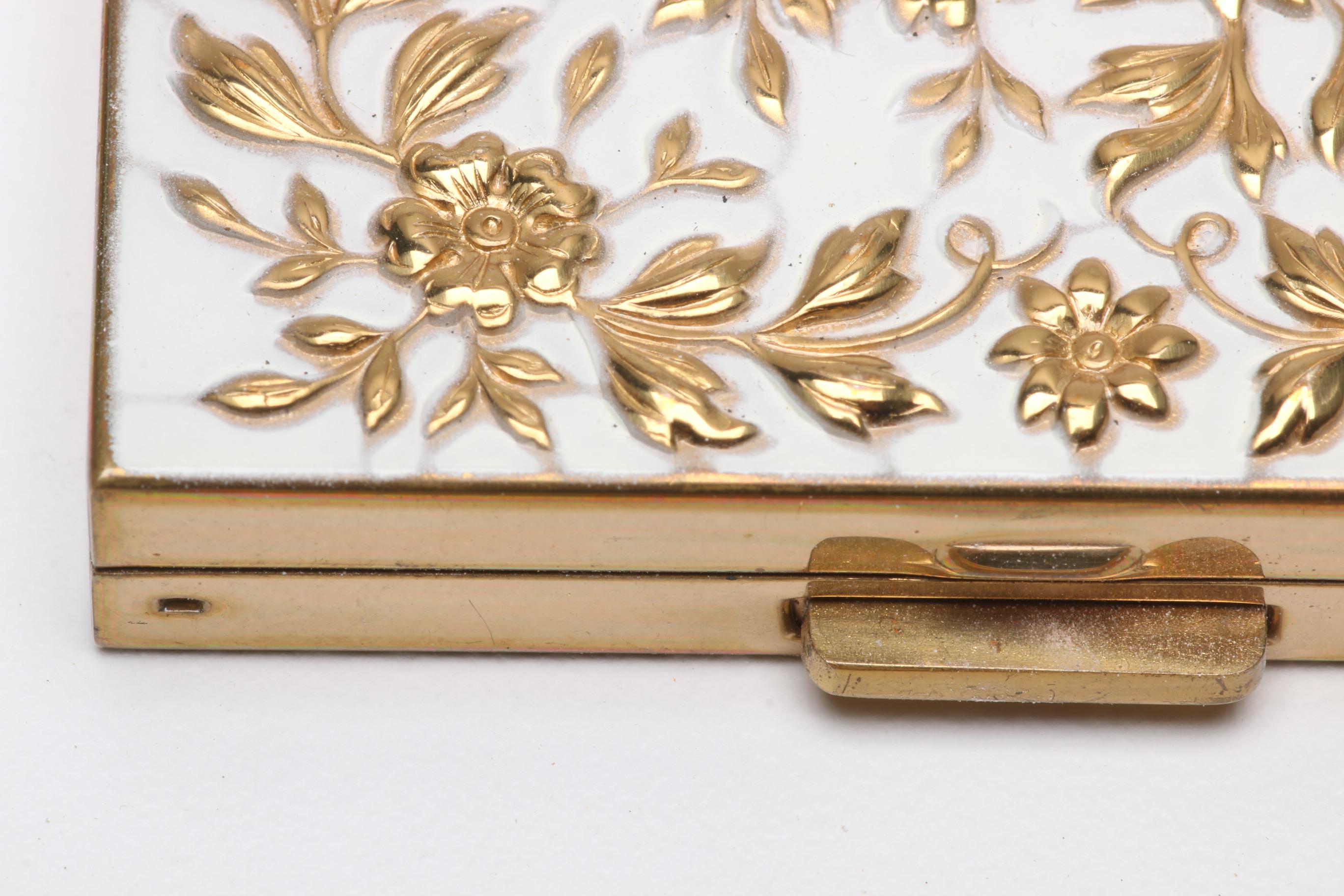 Vintage Makeup Compacts