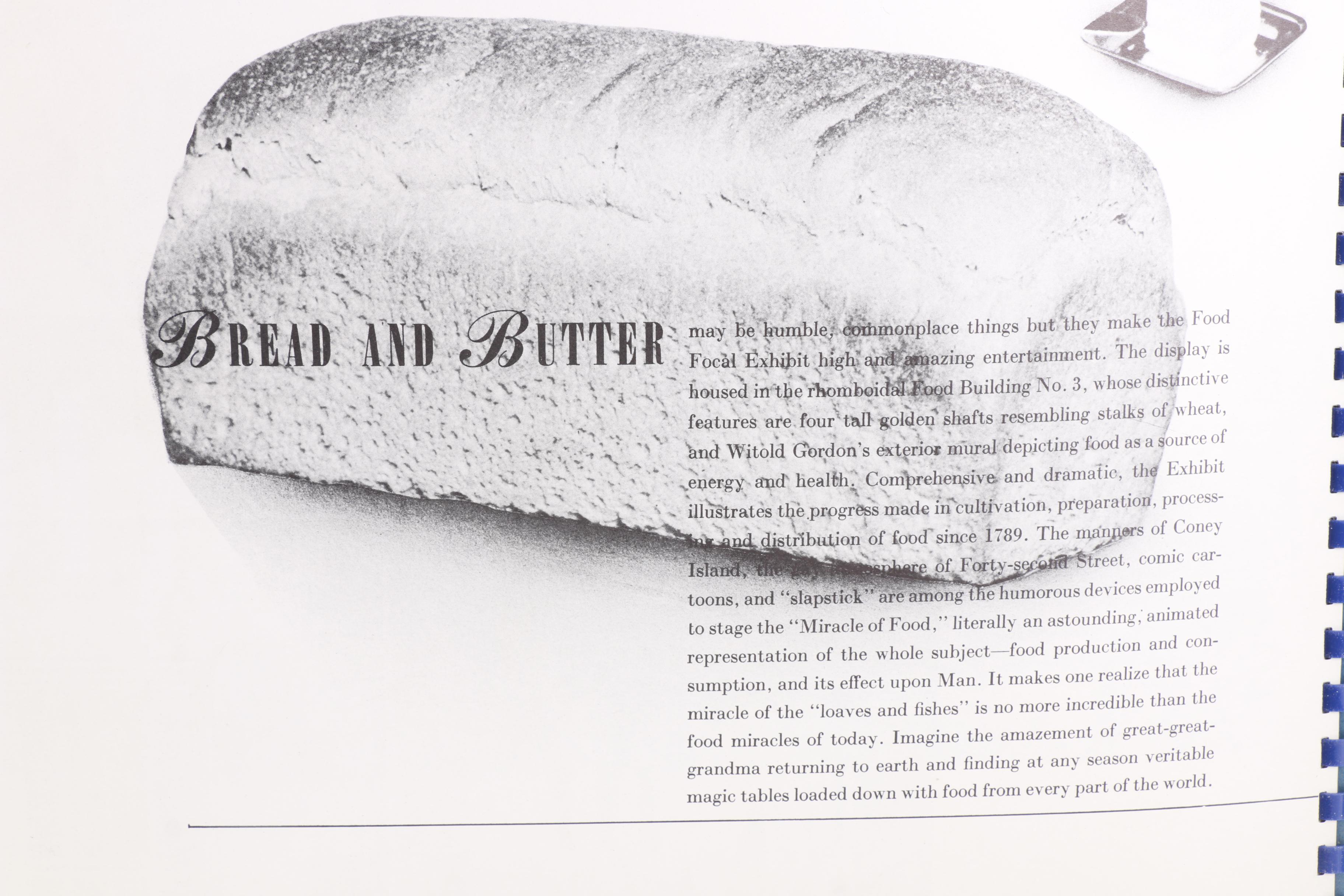 1939 "Official Souvenir Book New York World's Fair 1939"