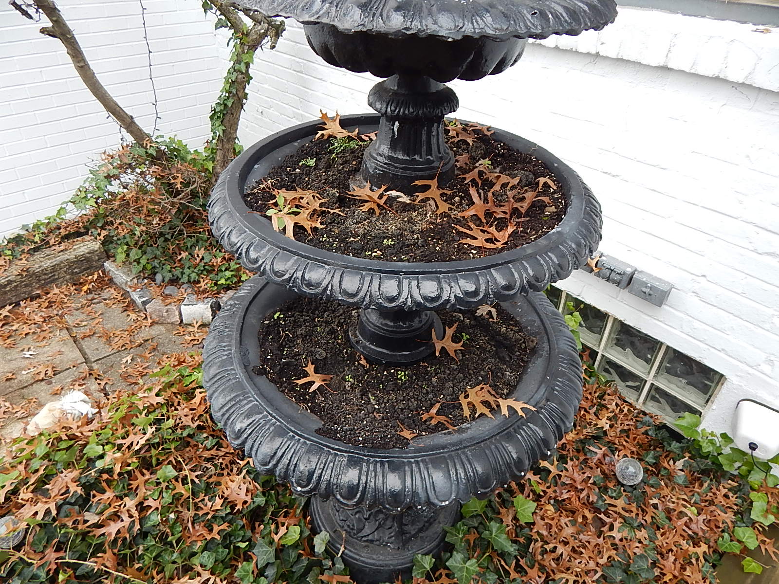 Cast Aluminum Tiered Fountain
