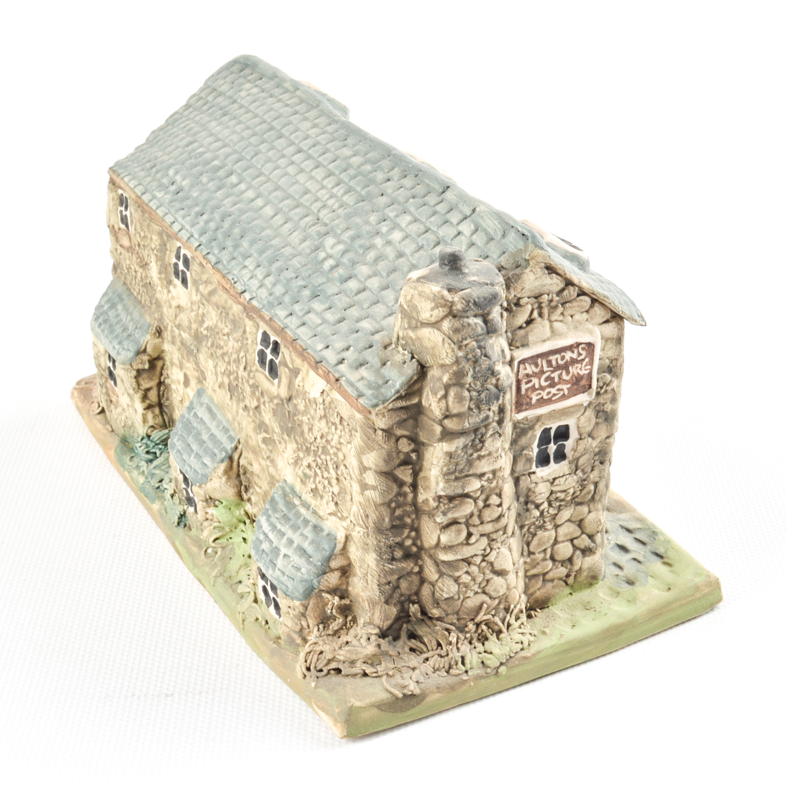 David Winter Cottage Figurines