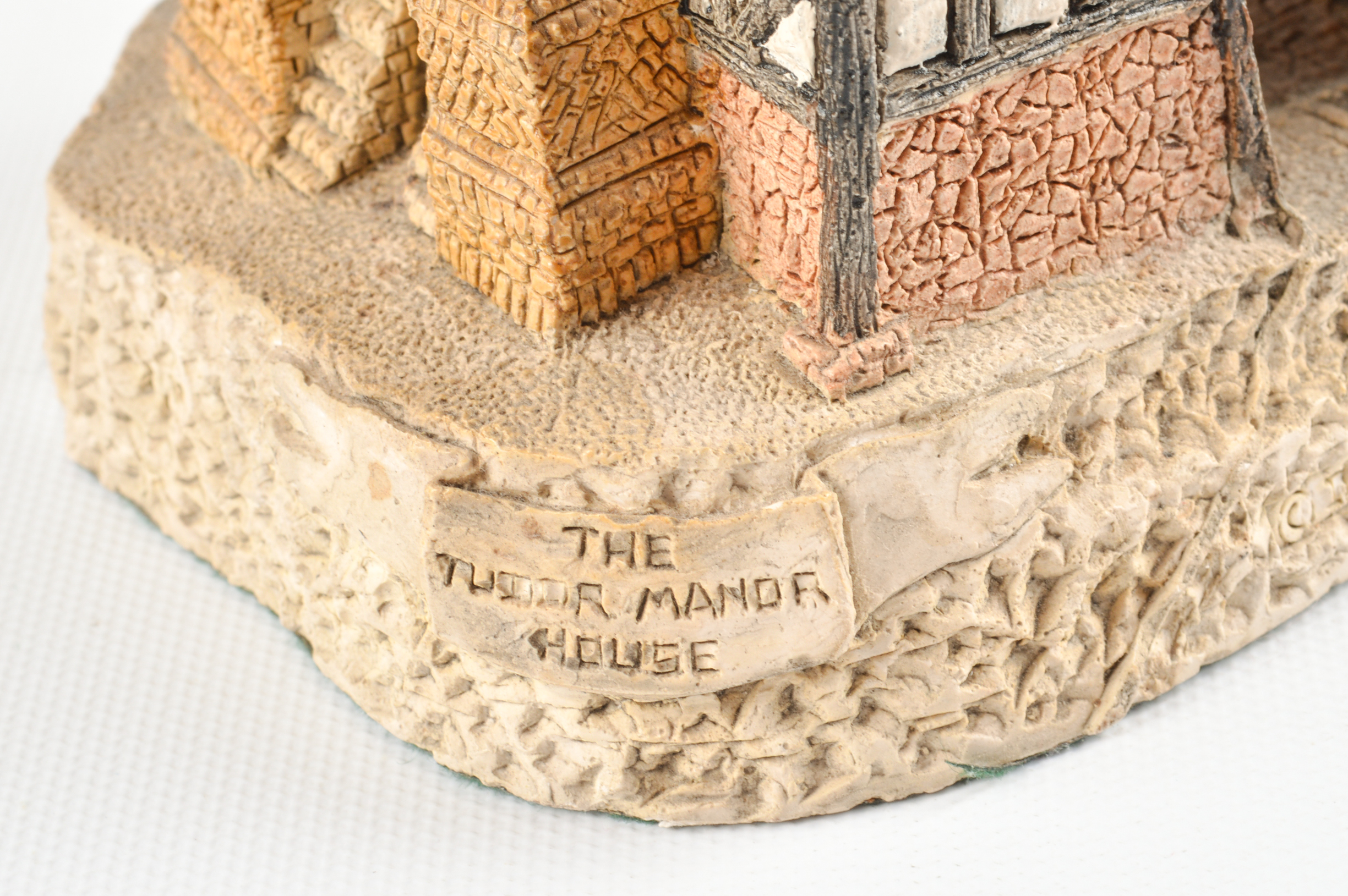 David Winter Cottage Figurines