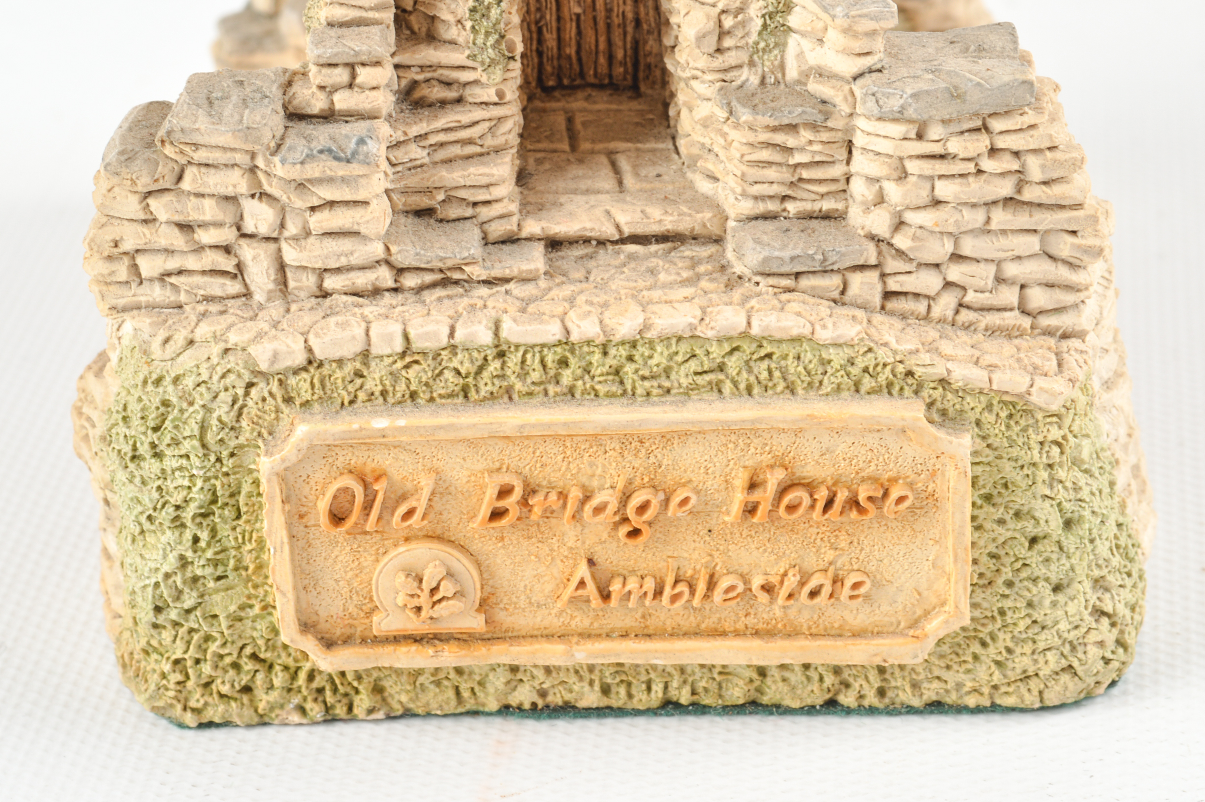 David Winter Cottage Figurines