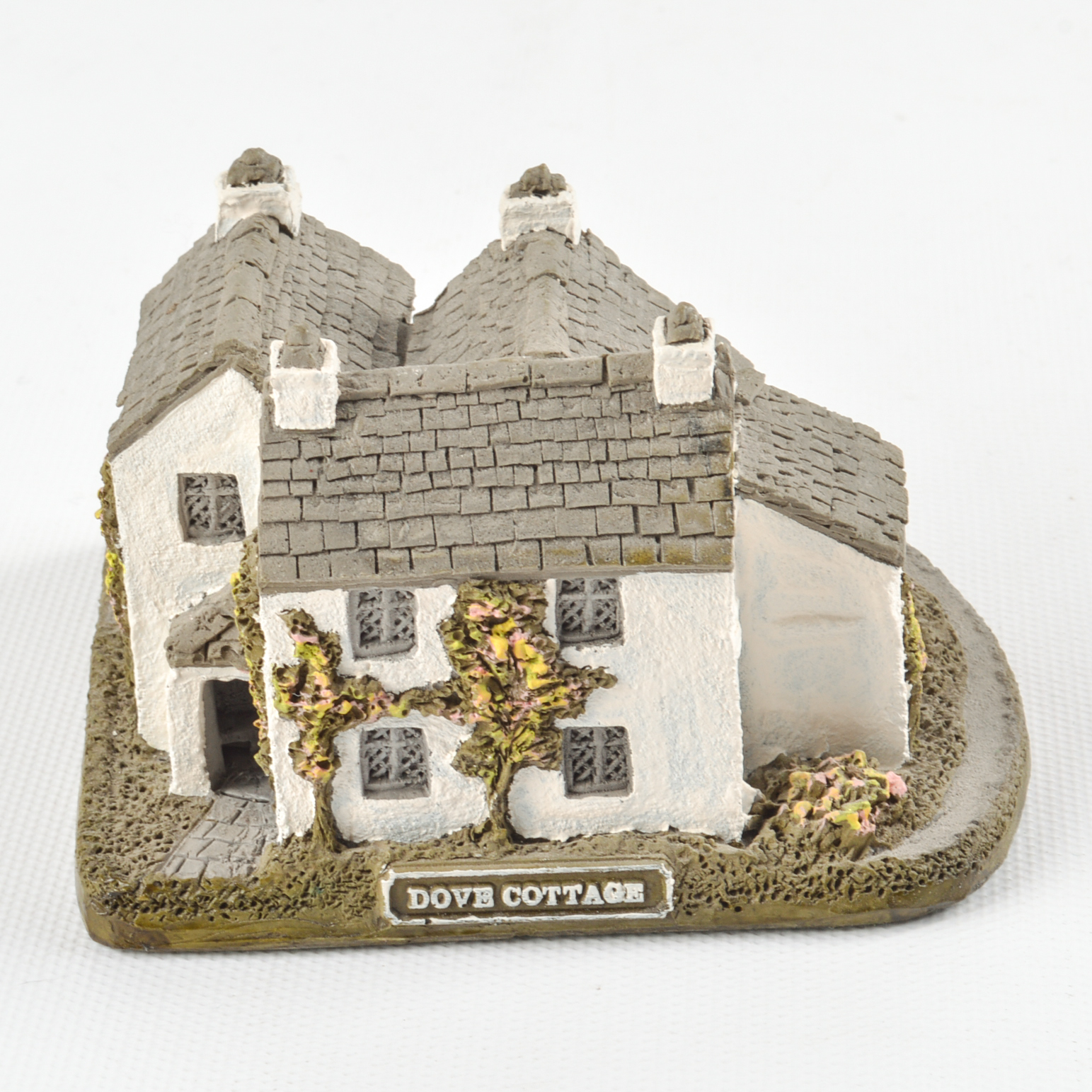 David Winter Cottage Figurines