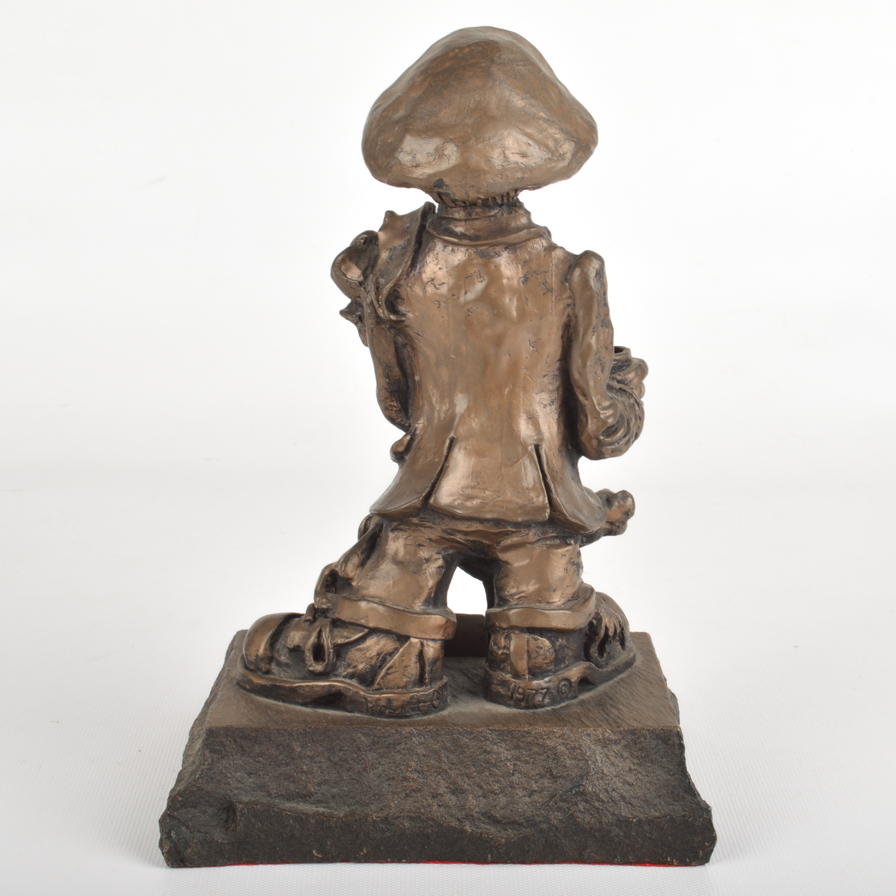 Robert Olley 1977 Cast Bronze "Geordie" Sculpture