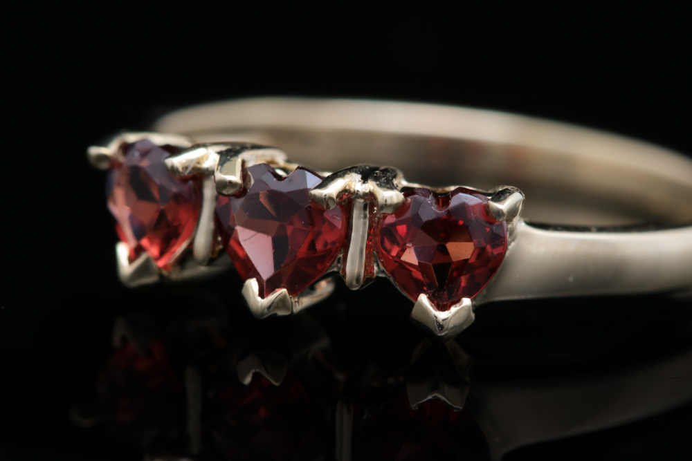 10K Yellow Gold and Heart-Shaped Garnet Ring