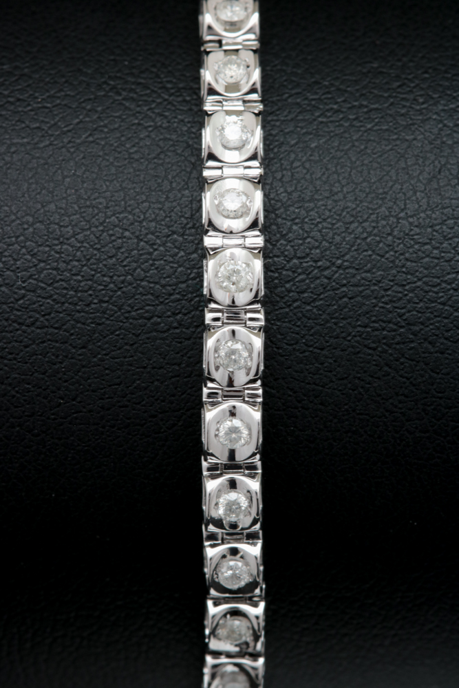 10K White Gold and 1.00 CTW Diamond Tennis Bracelet