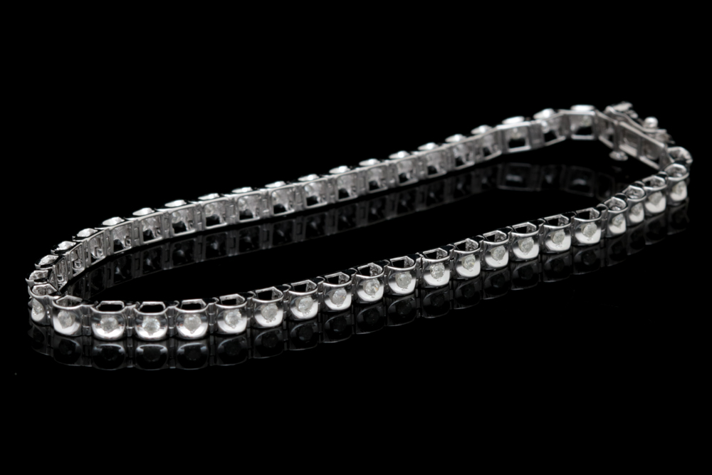 10K White Gold and 1.00 CTW Diamond Tennis Bracelet