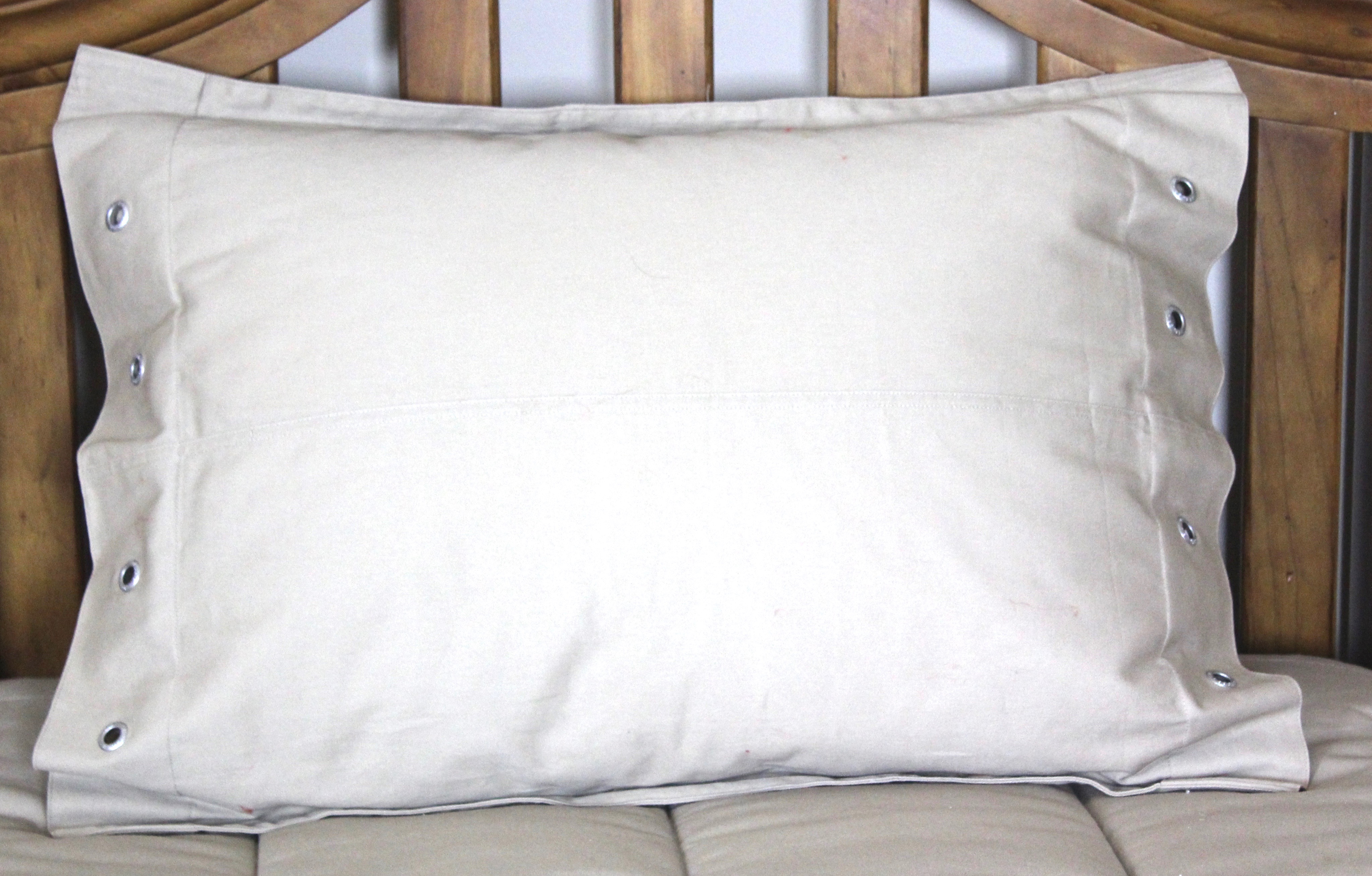 Pair of Tommy Hillfiger Twin Bedding Ensembles