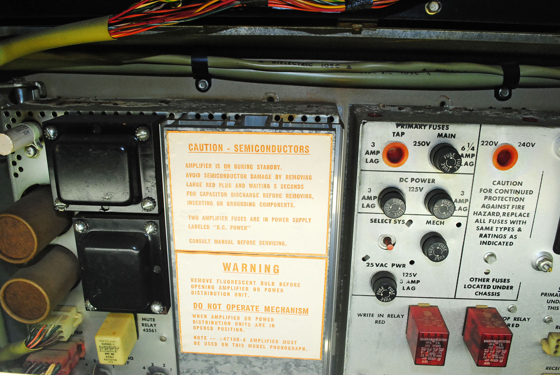 Vintage 1973 Rock-Ola Jukebox